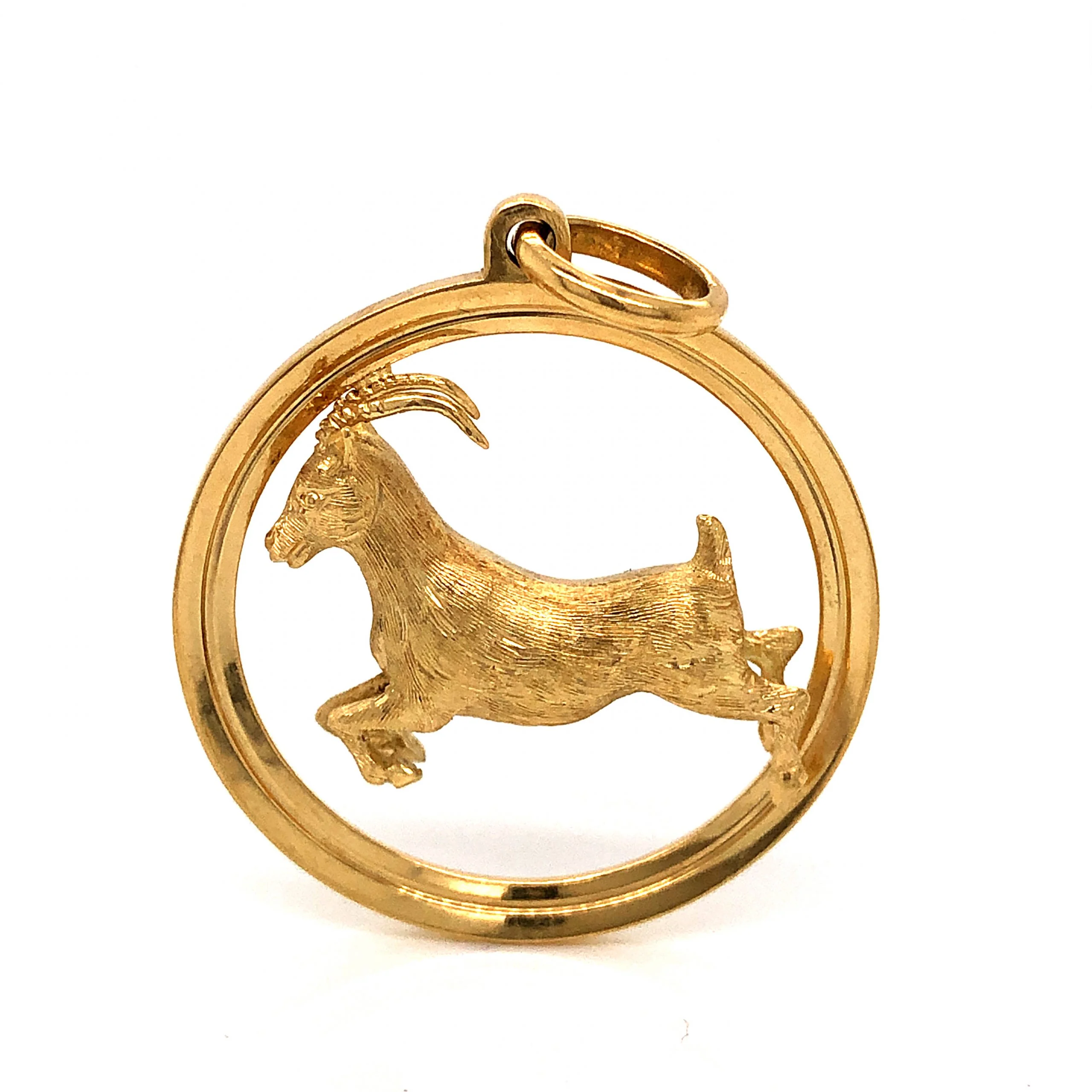 Capricorn Goat Zodiac Pendant in 18k Yellow Gold - Image 4