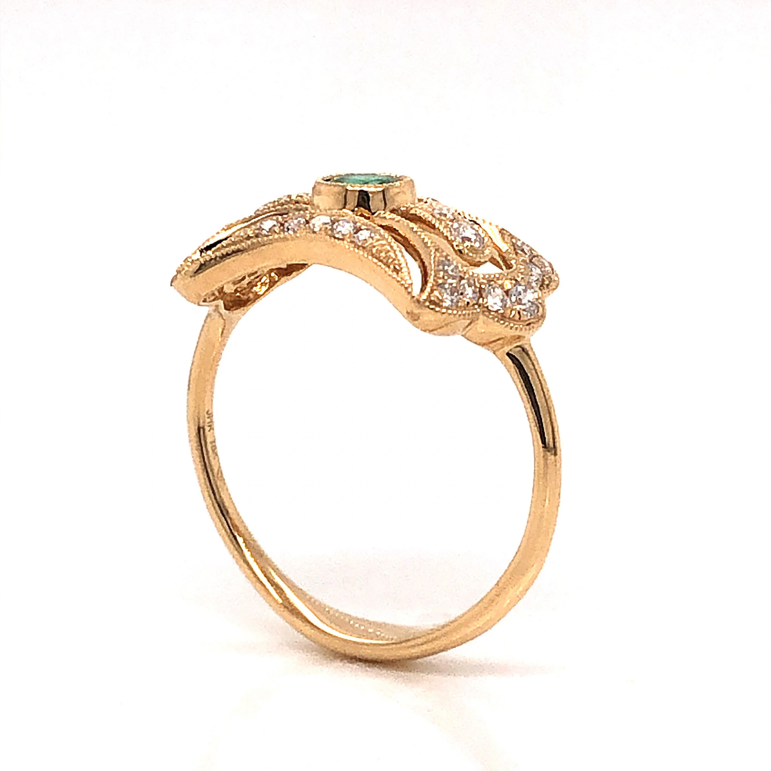 Art Deco Inspired Emerald & Diamond Ring in 18k Yellow Gold - Image 5
