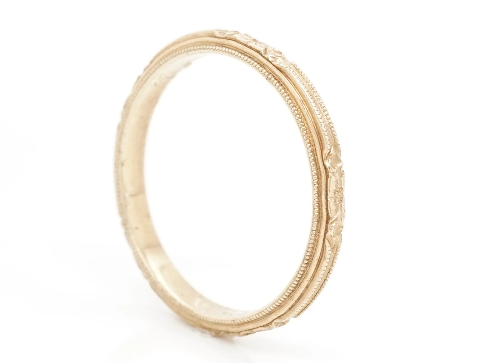 Art Deco Milgrain Wedding Band in 14k Yellow Gold - Image 4