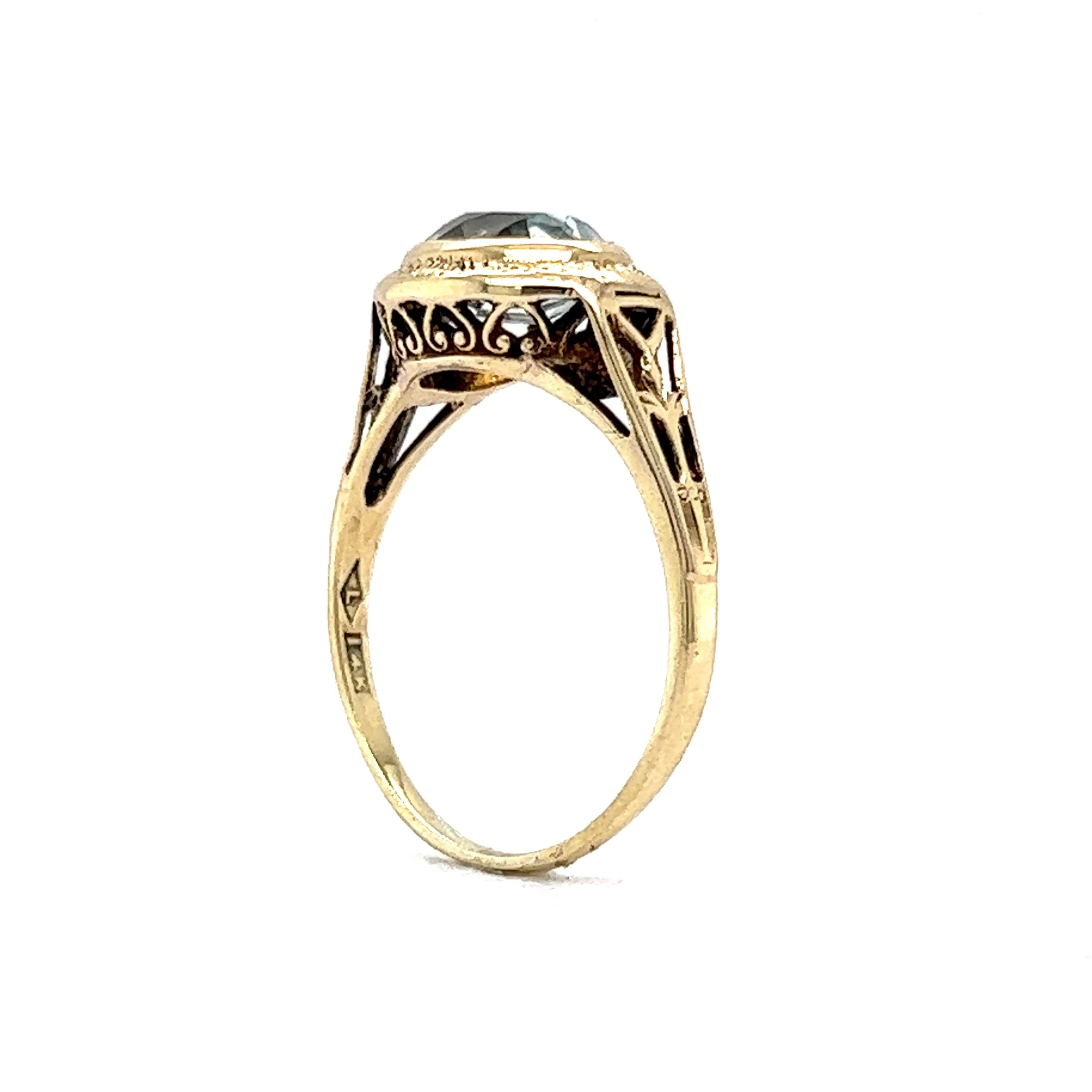 Art Deco Oval Cut Aquamarine Ring in 14k Yellow Gold - Image 5
