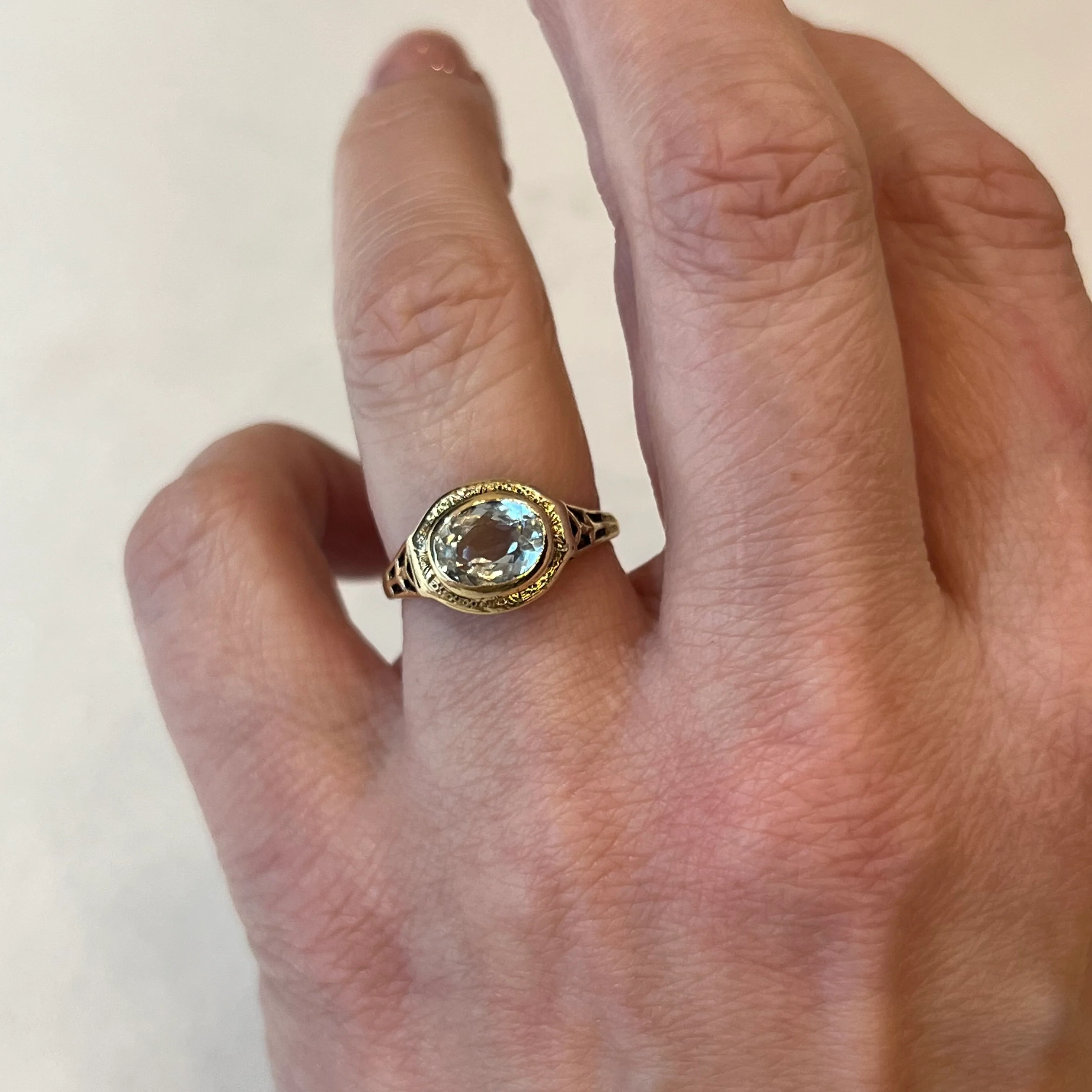 Art Deco Oval Cut Aquamarine Ring in 14k Yellow Gold - Image 6