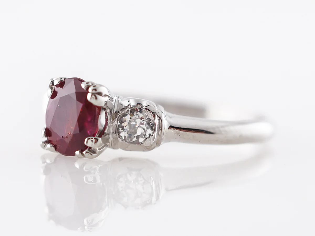 Vintage Art Deco Oval Cut Ruby Engagement Ring in Platinum - Image 2