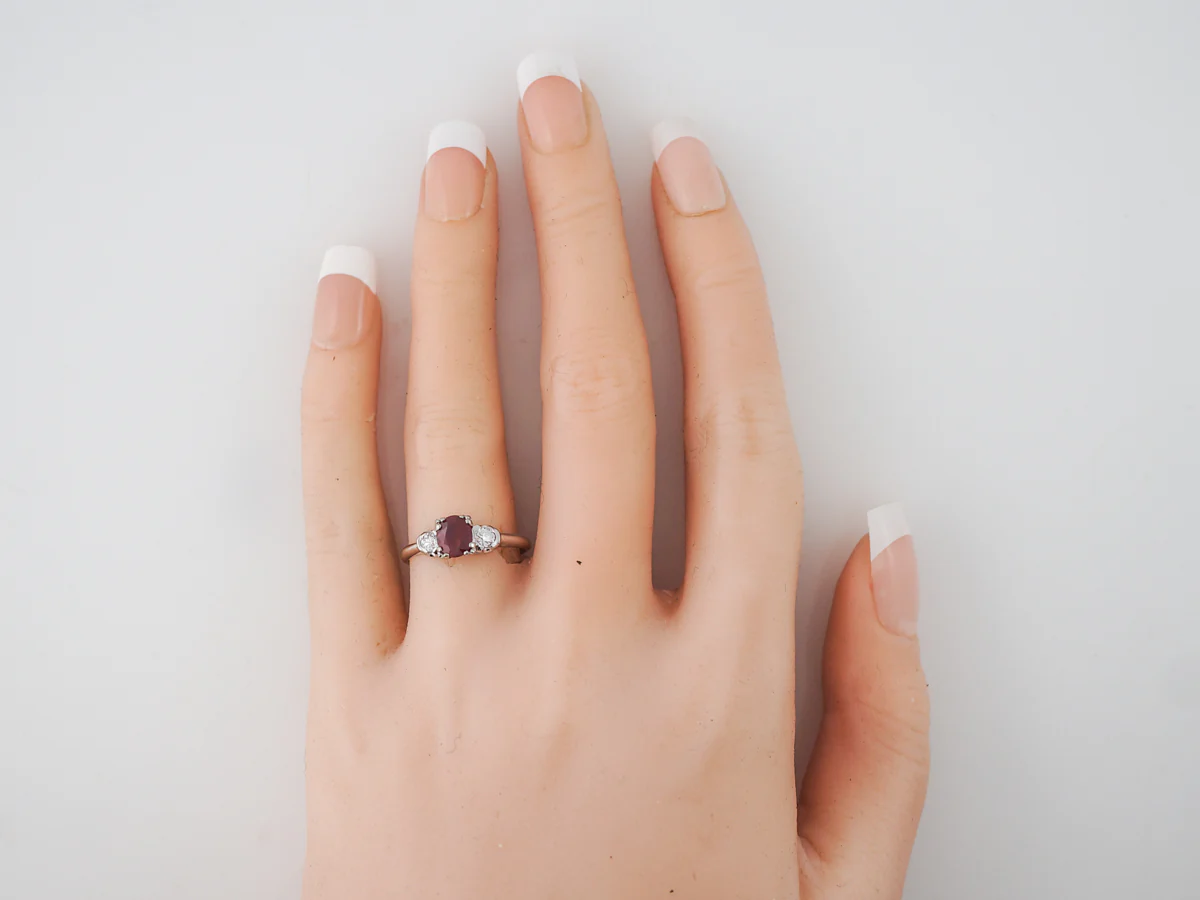 Vintage Art Deco Oval Cut Ruby Engagement Ring in Platinum - Image 6