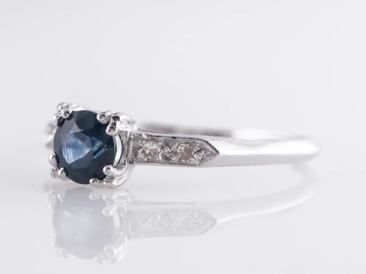 Art Deco Sapphire Engagement Ring in Platinum - Image 2
