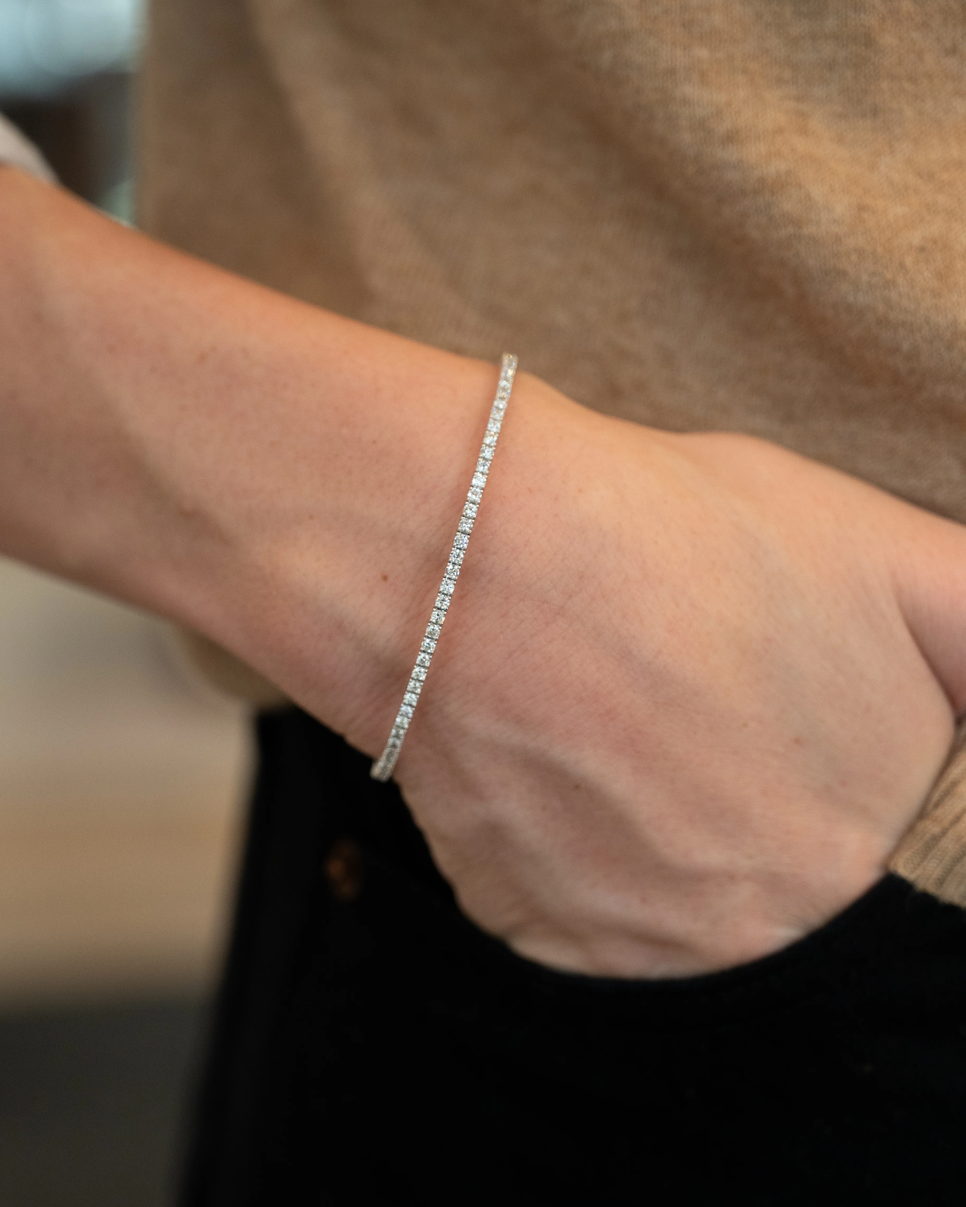 BLACK FRIDAY SPECIAL Diamond Flexible Bangle Bracelet 14k White Gold - Image 5