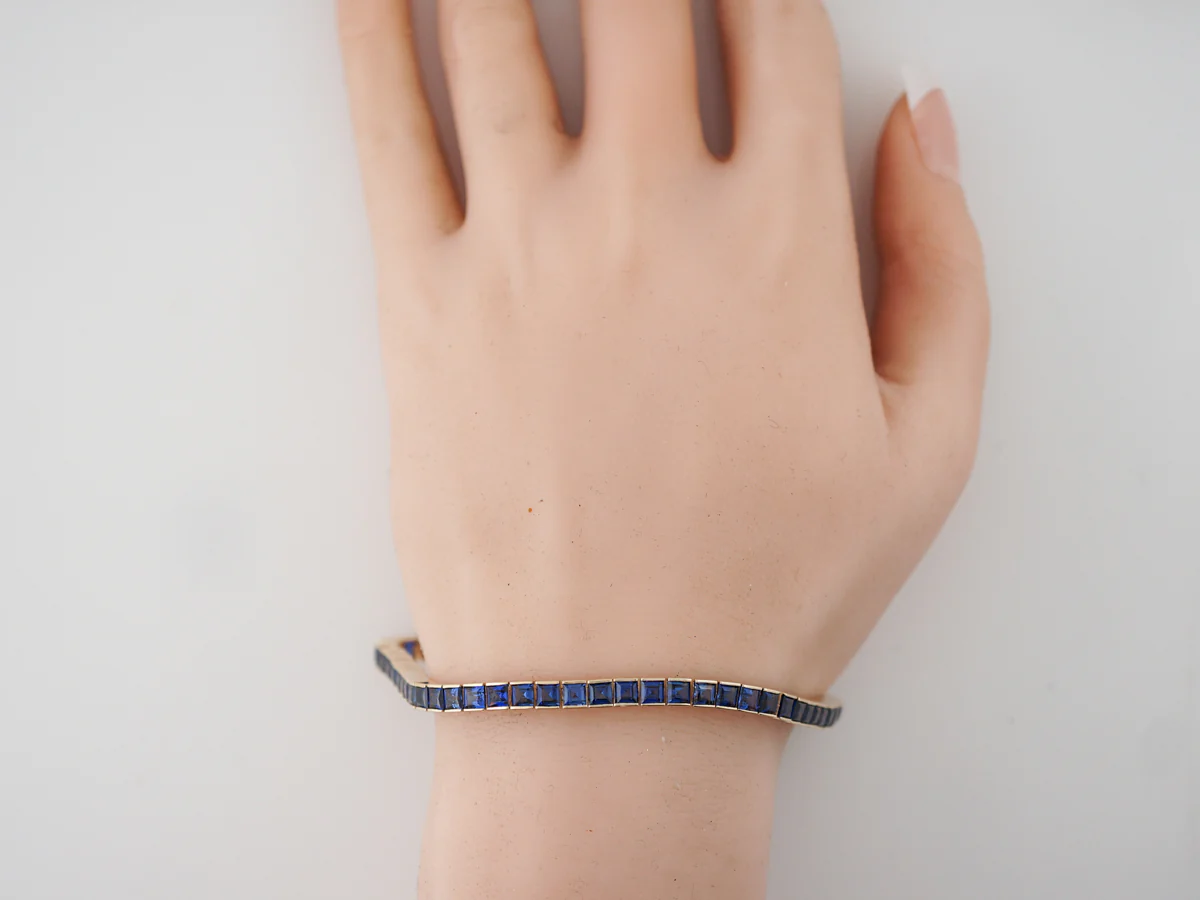 Bracelet Modern 12.10 Step Cut Sapphires in 14K Yellow Gold - Image 3