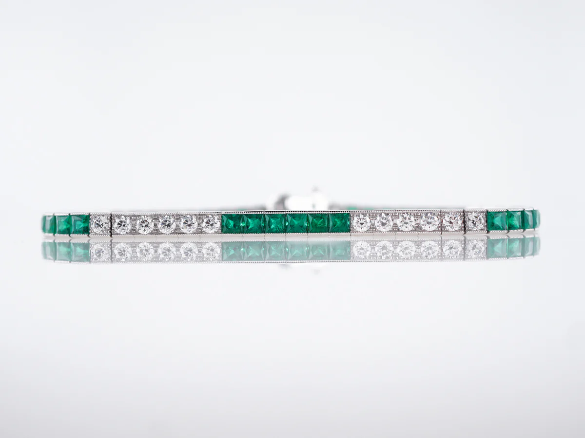**RTV 1/10/19**Bracelet Modern 2.19 Round Brilliant Cut Diamonds in Platinum