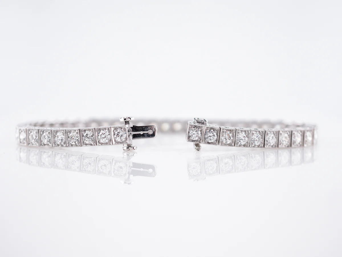 Bracelet Modern 6.03 Round Brilliant Cut Diamonds in Platinum - Image 2