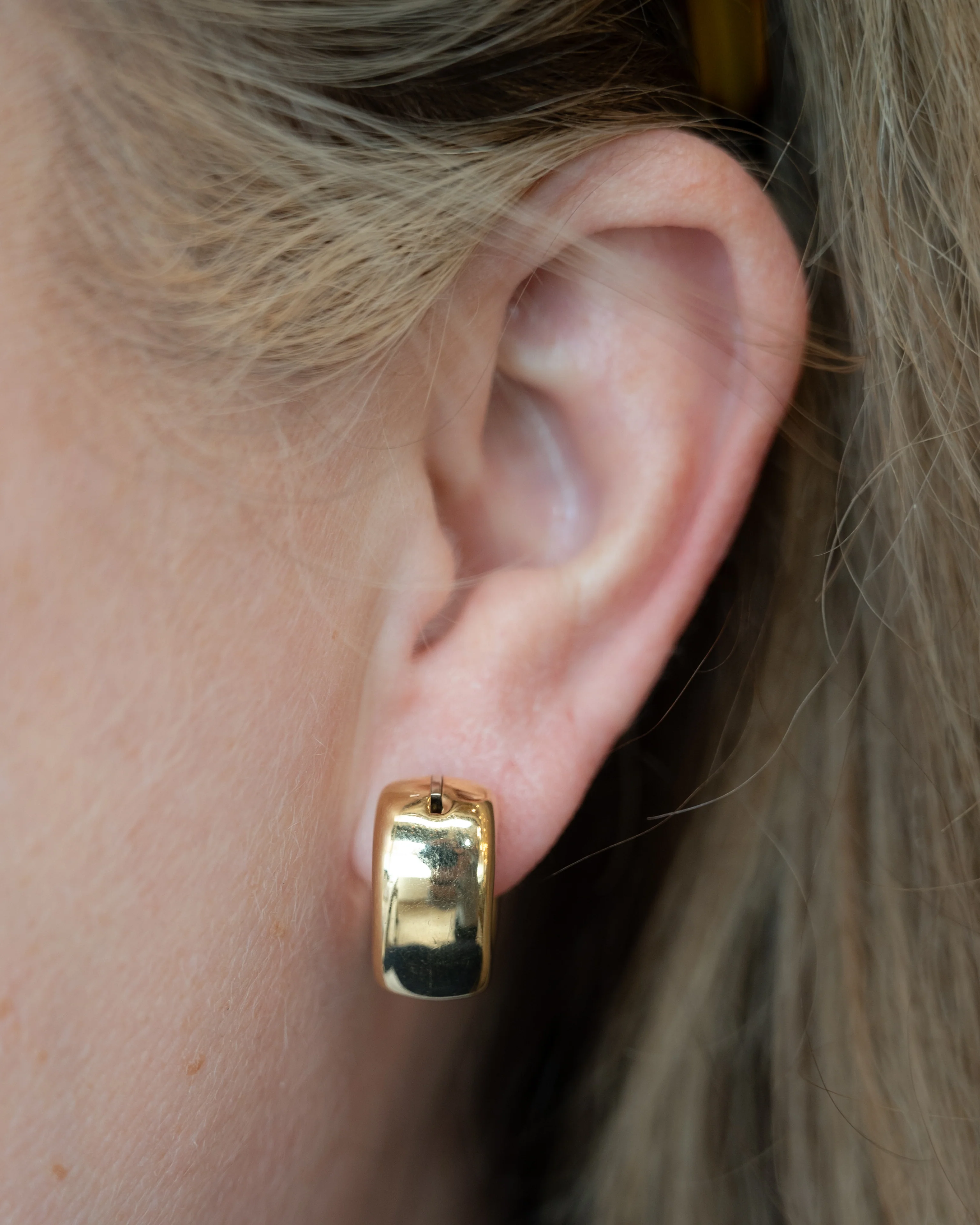Bubble Heart Huggie Hoop Earrings in 14k - Image 7