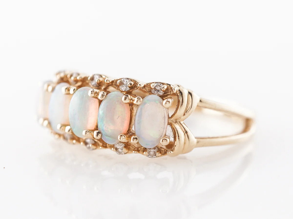 Cabochon Cut Opal & Diamond Ring in Yellow Gold - Image 2