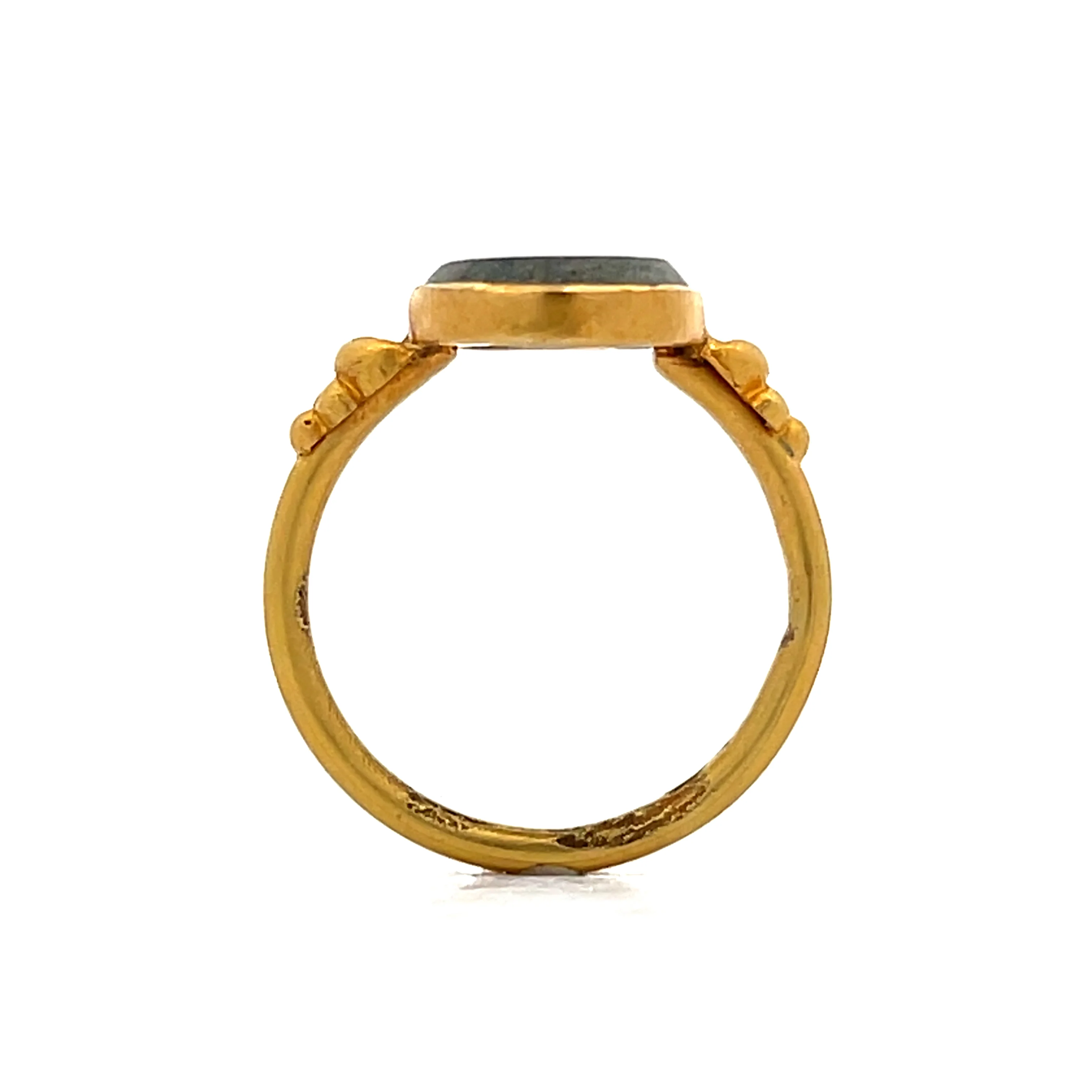 Carved Dolomite Swordfish Ring in 18k Yellow Gold - Image 4