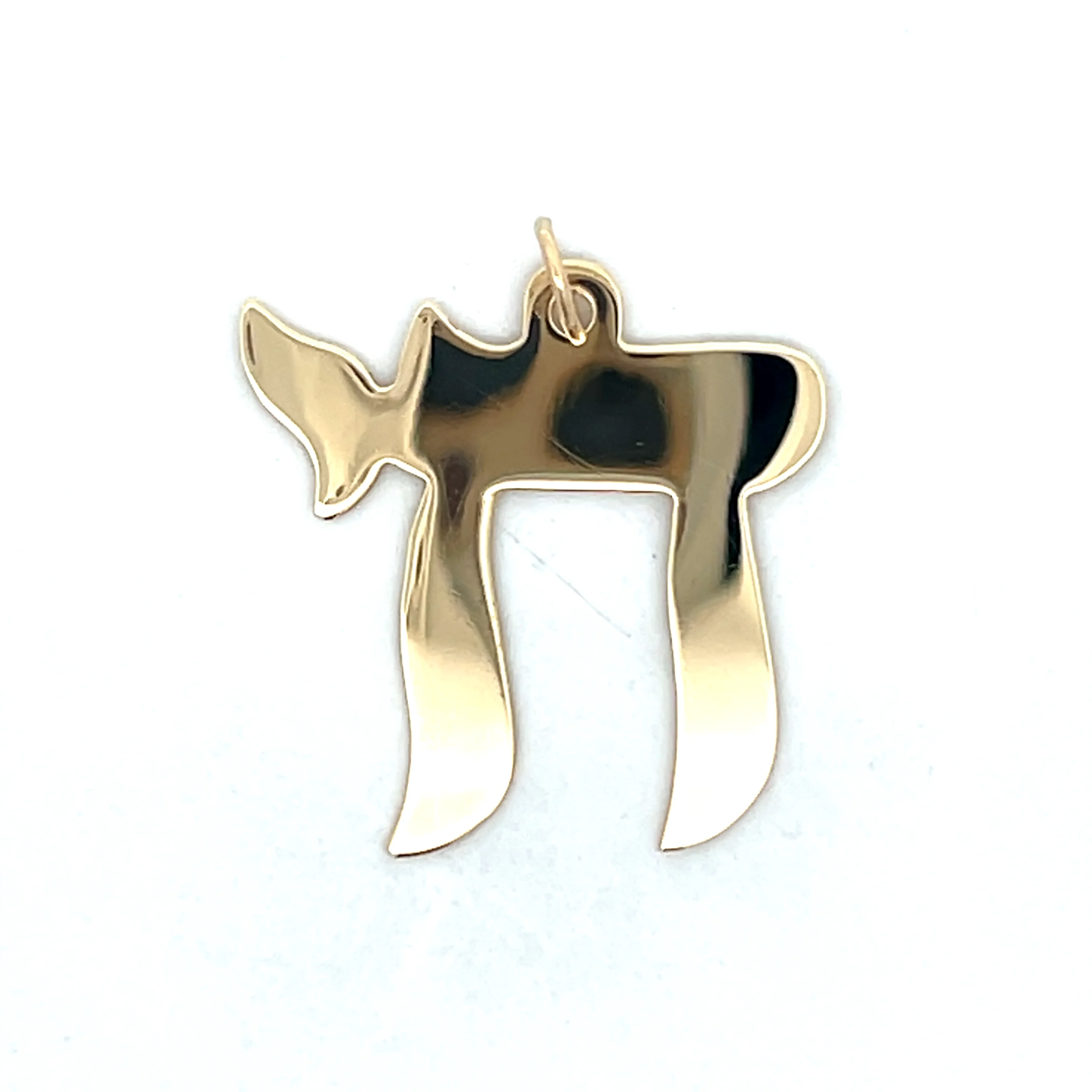 Chai Pendant in 14k Yellow Gold