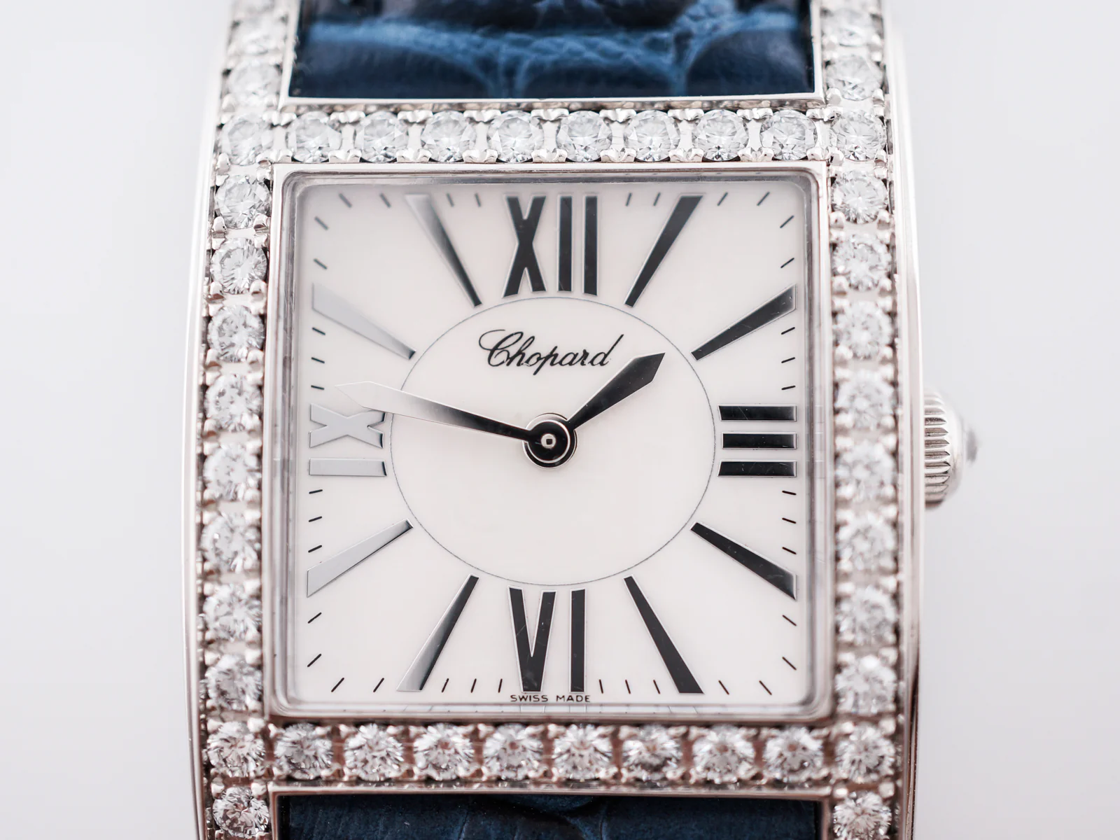 Chopard "H" Ladies Watch Modern 1.55 Round Brilliant Cut Diamonds in 18K White Gold - Image 4