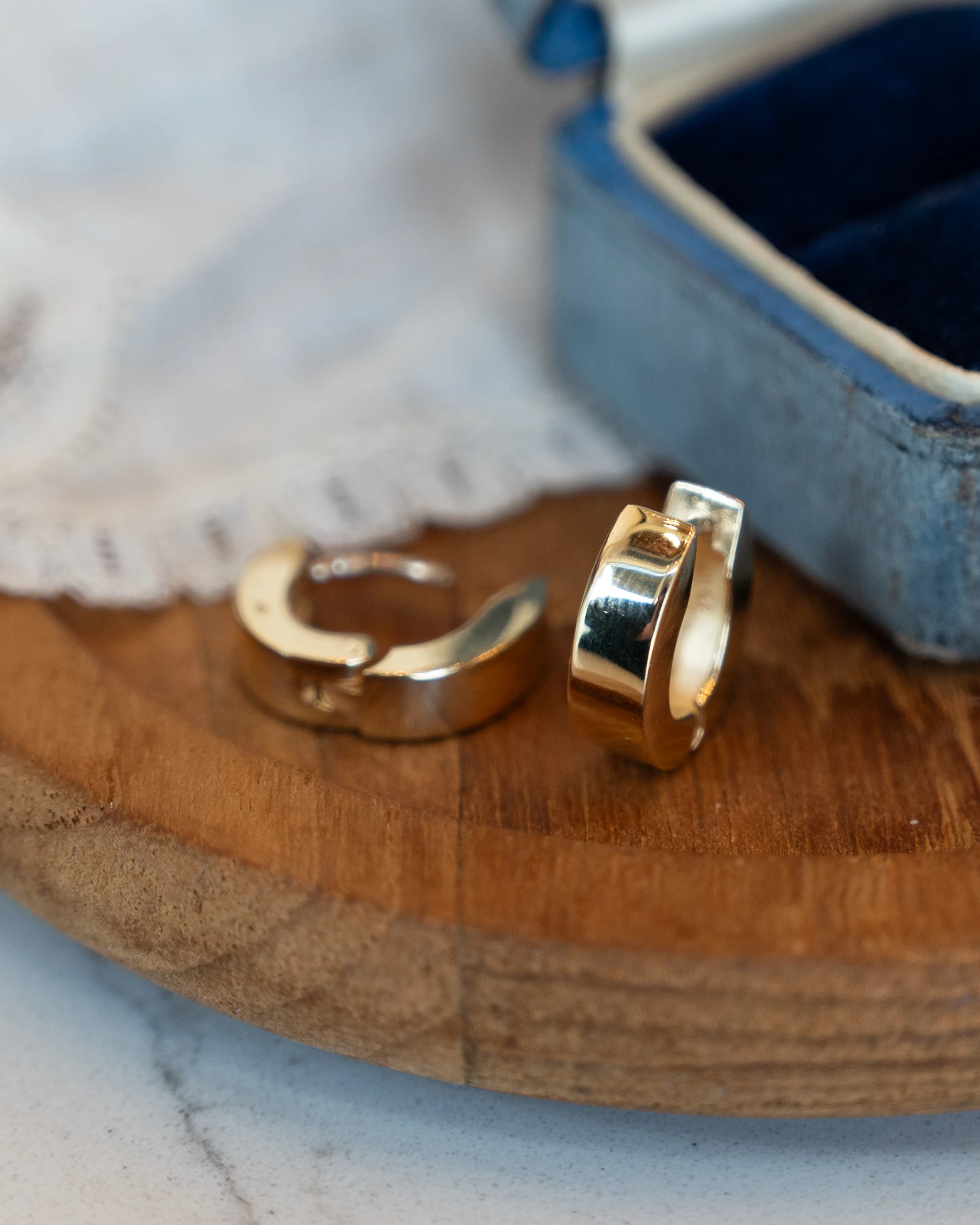Chunky Huggie Hoop Earrings 14k Yellow Gold - Image 5