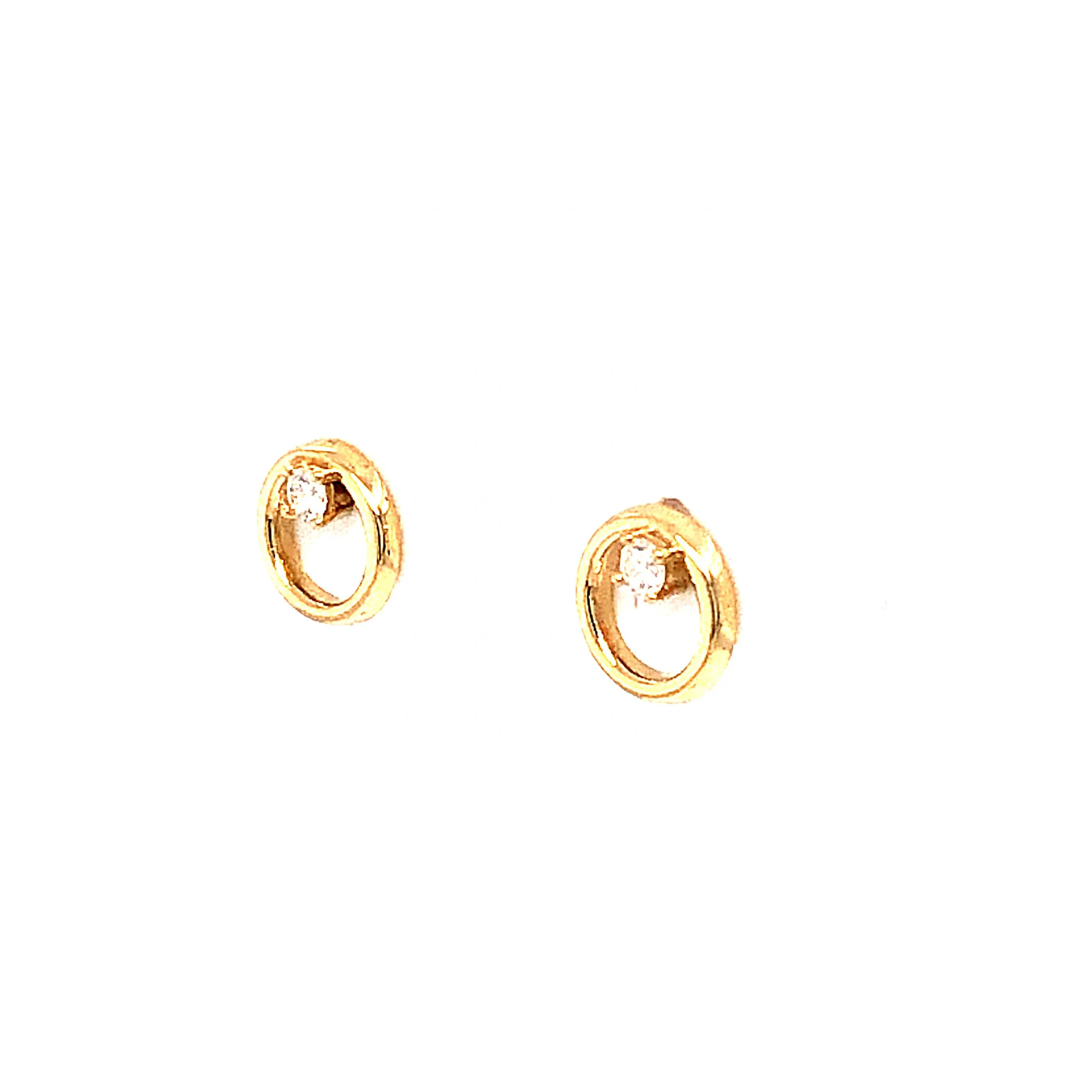 Circular Diamond Stud Earrings in 14k Yellow Gold - Image 3