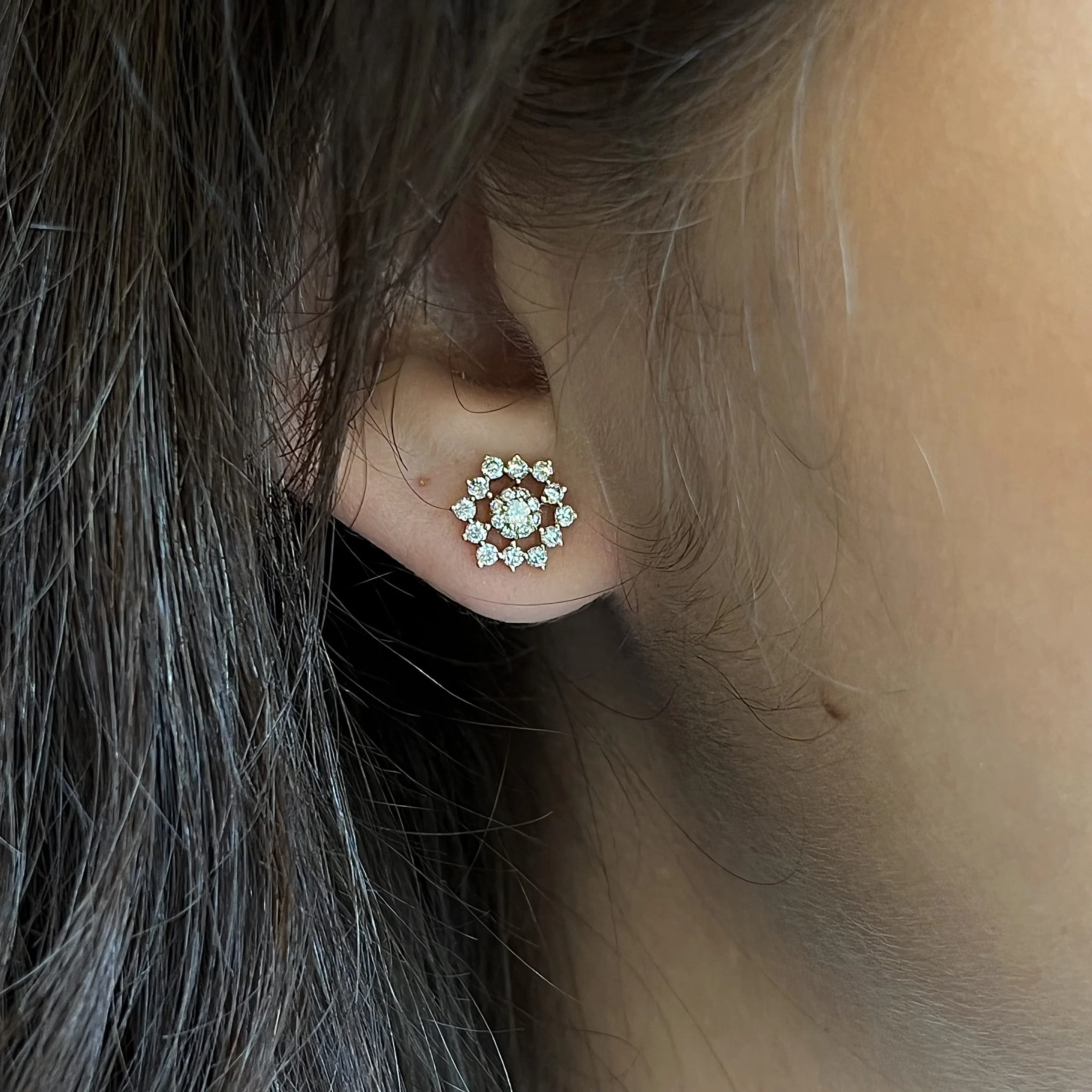 Cluster Diamond Flower Stud Earrings in 14k Yellow Gold - Image 4