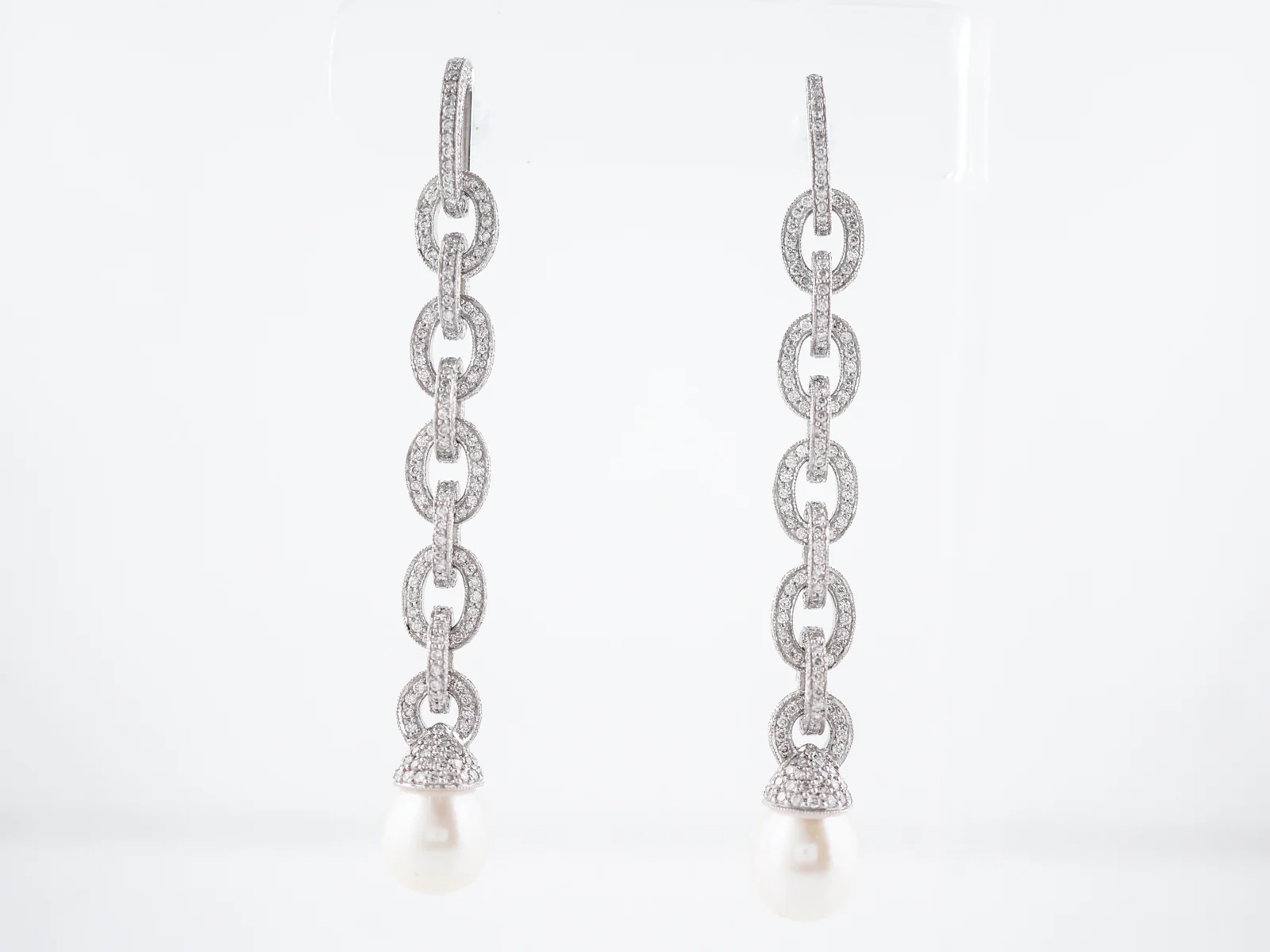 Dangle Earrings Modern 6.59 Round Brilliant Cut Diamonds & Pearl in Platinum - Image 2