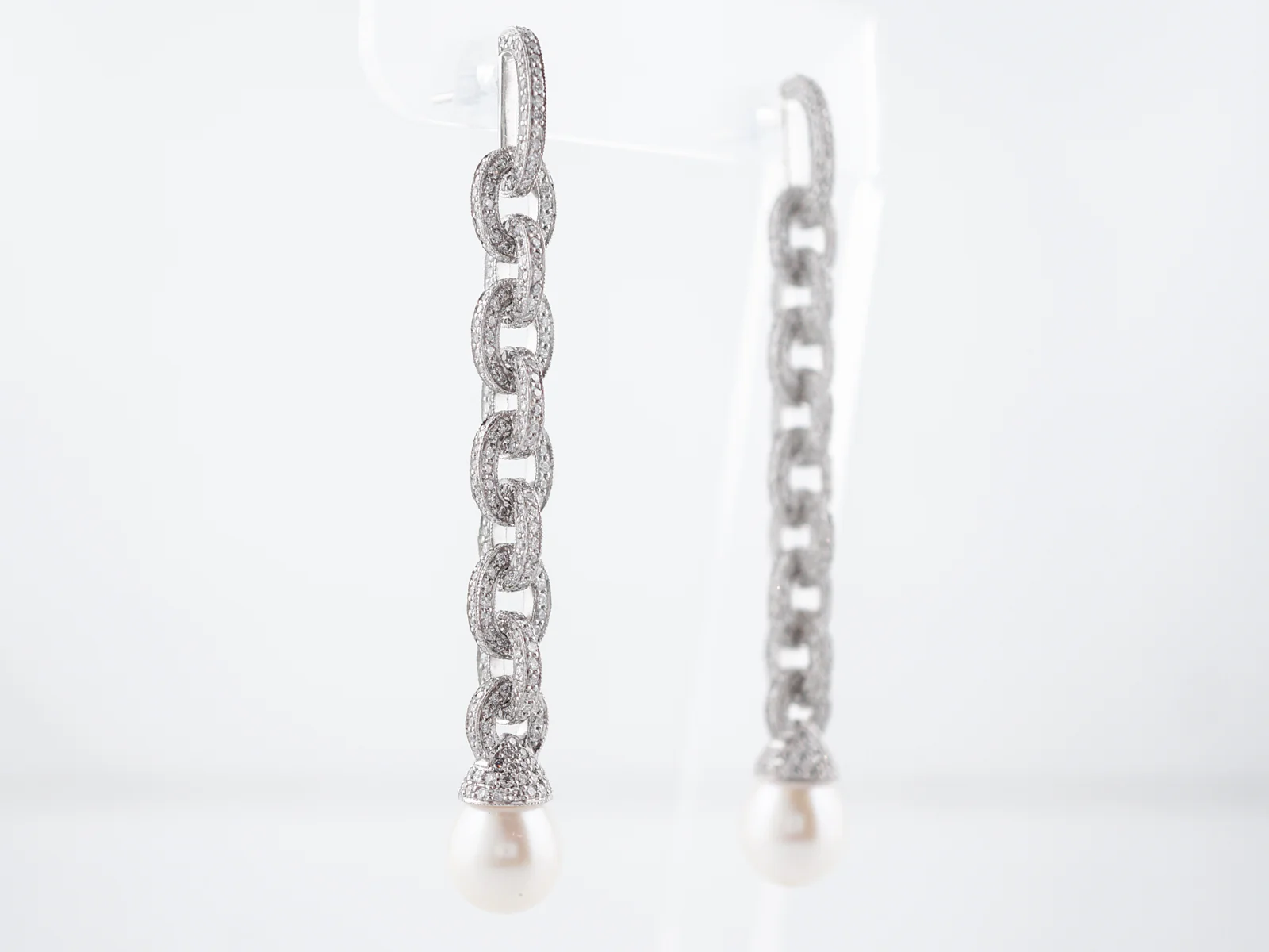 Dangle Earrings Modern 6.59 Round Brilliant Cut Diamonds & Pearl in Platinum - Image 4
