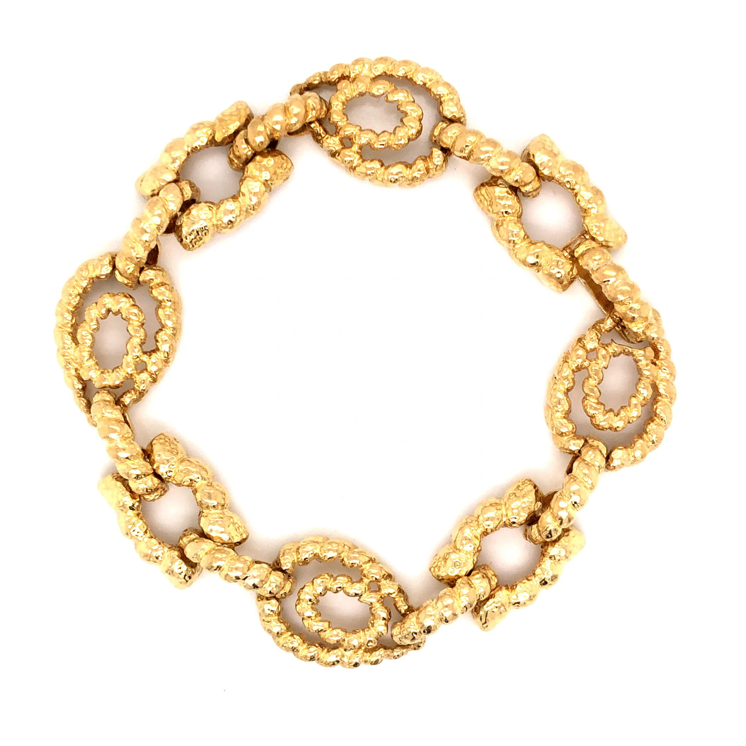 David Webb Link Bracelet in 18k Yellow Gold - Image 2