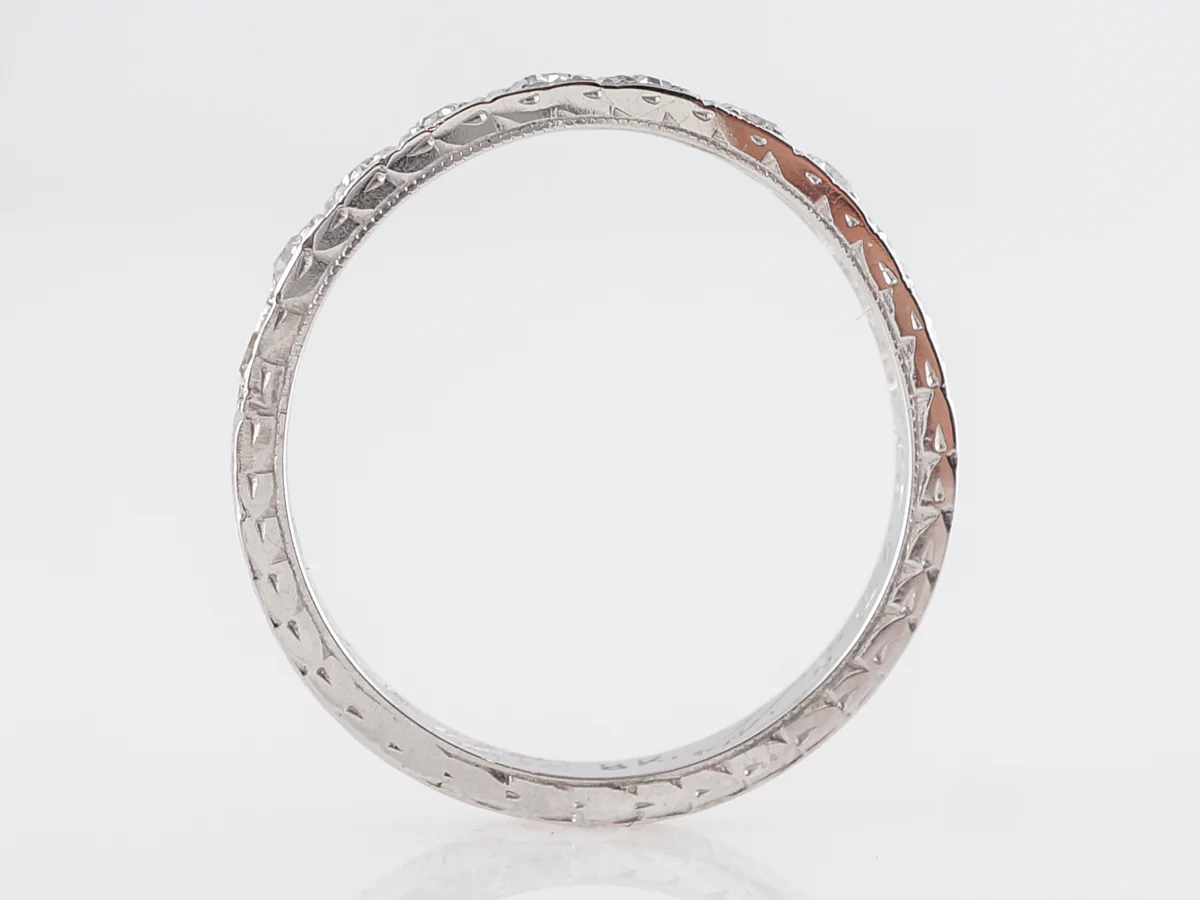 Deco Single Cut Diamond Wedding Band in 18k - Image 4