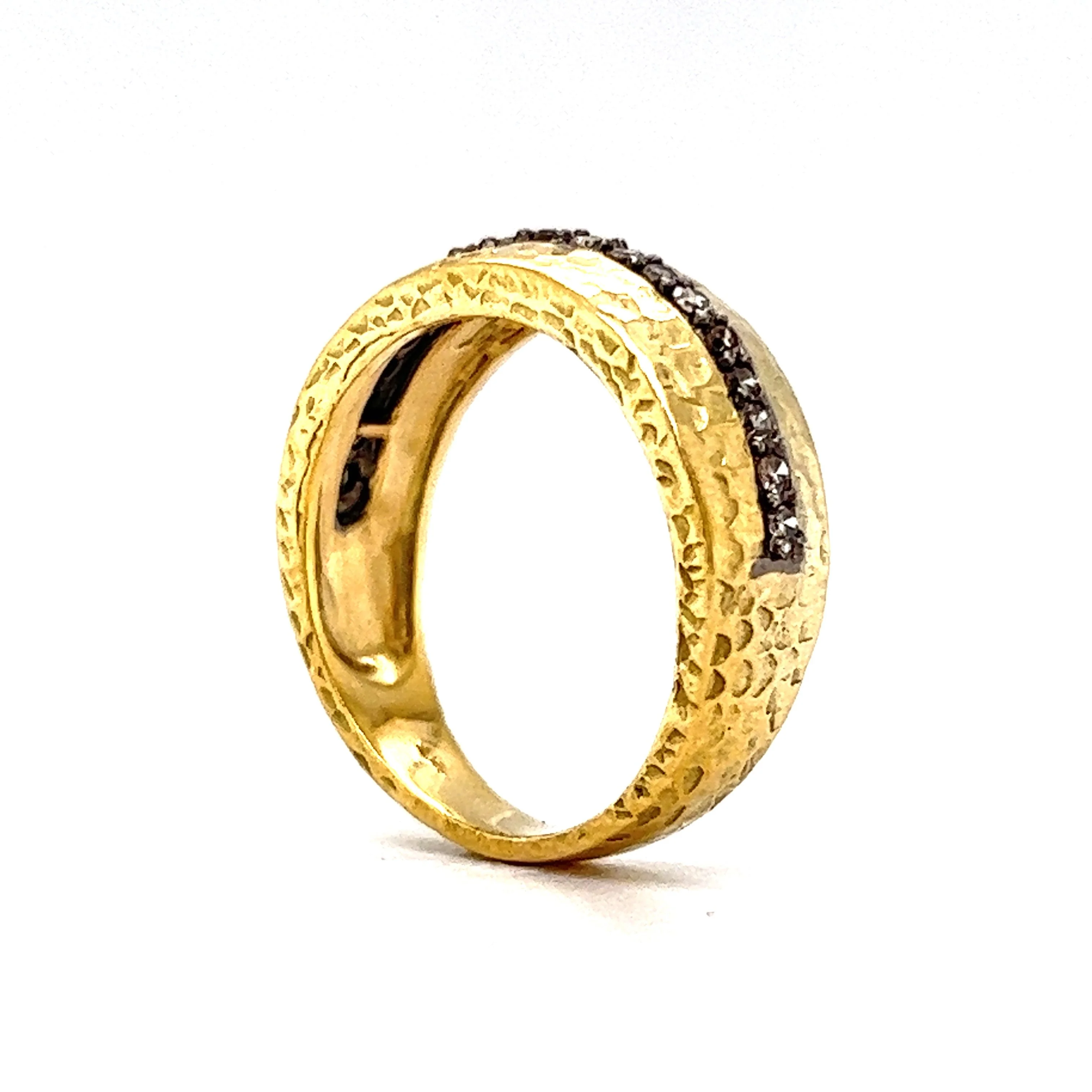 Diamond Hammered Stacking Ring in 18k Yellow Gold - Image 5