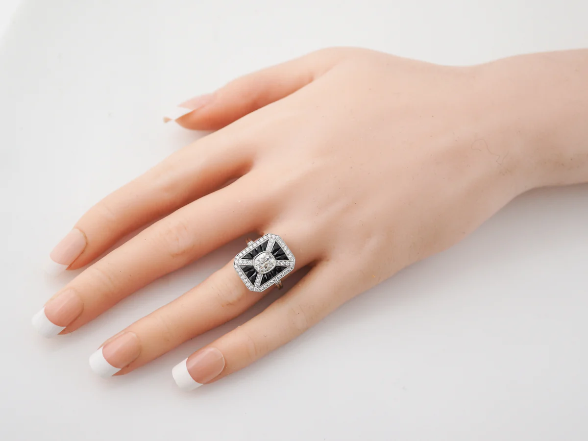 Diamond & Sapphire Right Hand Ring in Platinum - Image 7