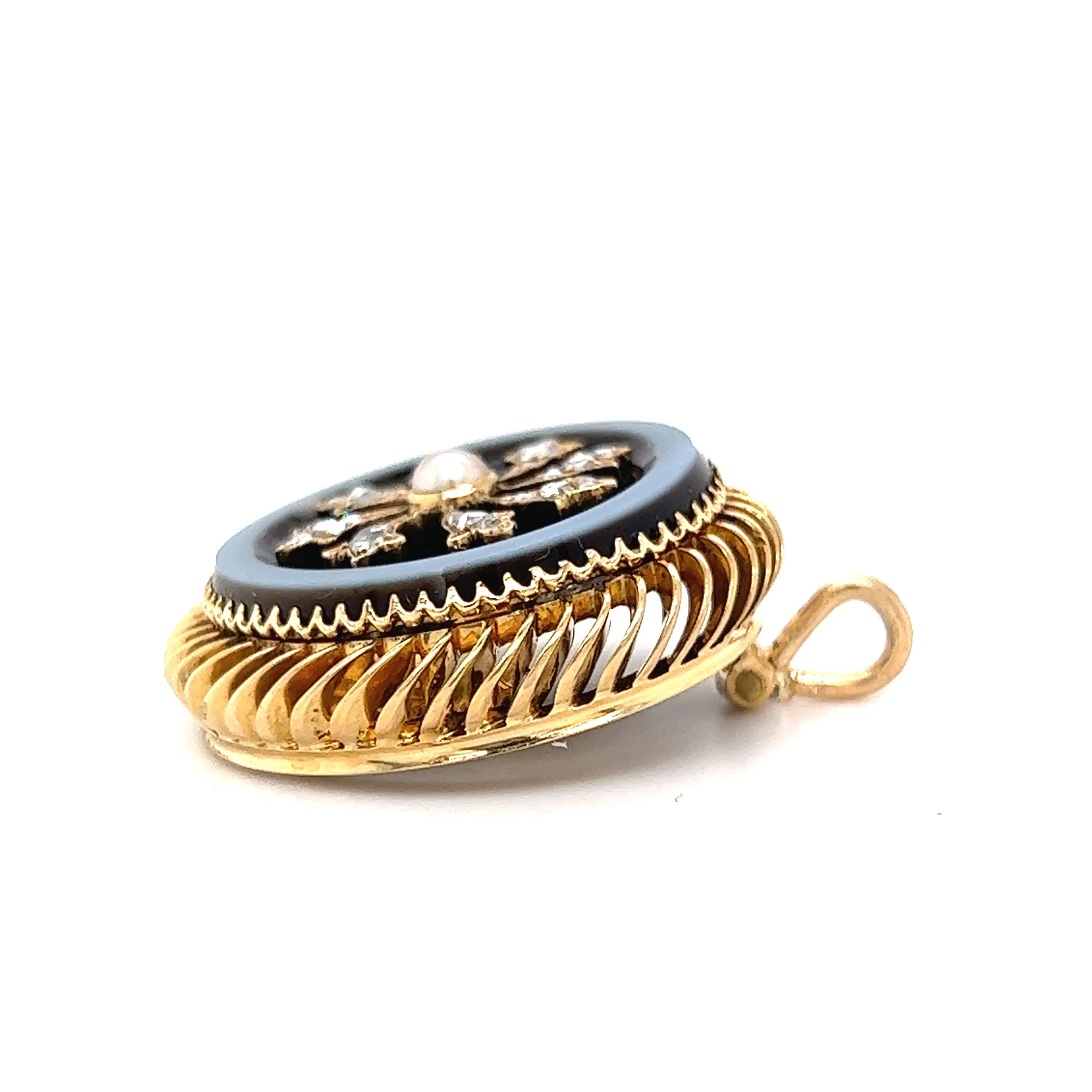 Victorian Diamond Enamel Pendant in 18k Yellow Gold - Image 2