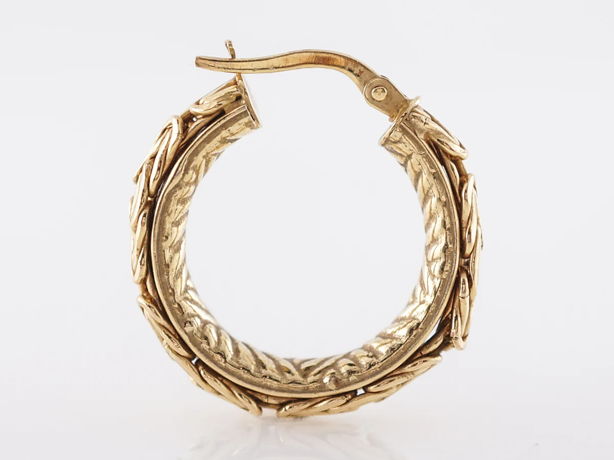 Earring Hoops Modern in 14k Yellow Gold - Image 3