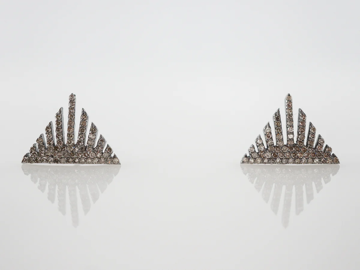 Earrings Modern .18 Round Brilliant Cut Diamonds in Sterling Silver - Image 3