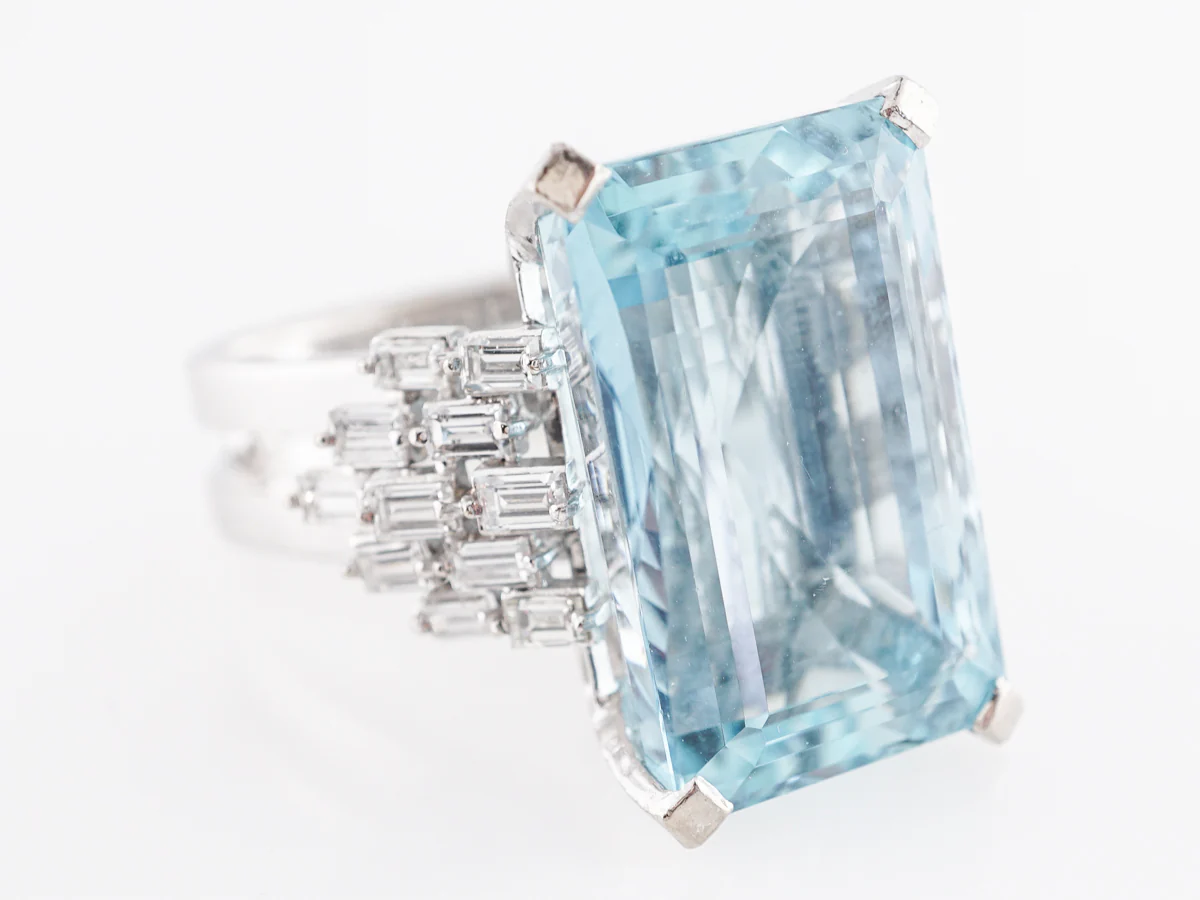 Emerald Cut Aquamarine Ring w/ Baguette Diamonds in 18k - Image 3