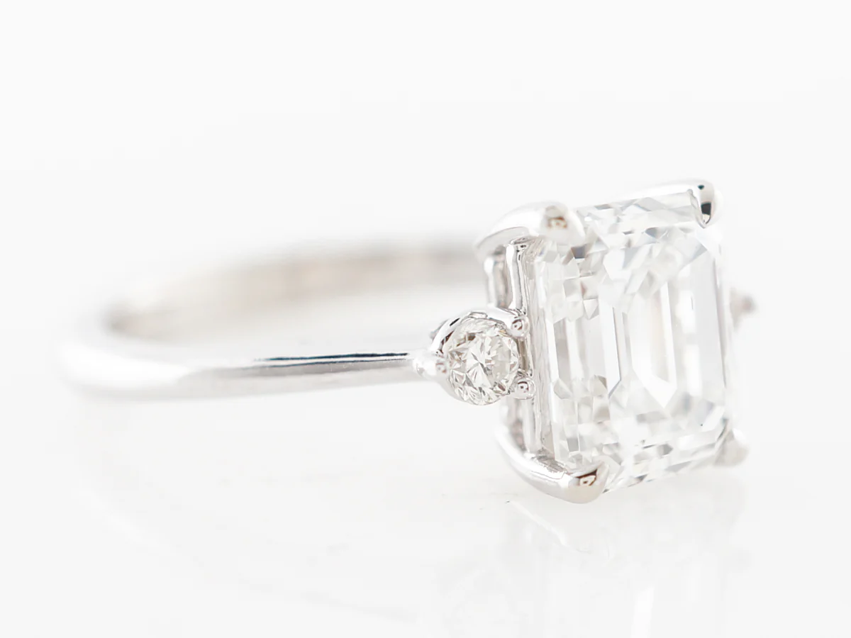 Emerald Cut Diamond Engagement Ring in White Gold - Image 3