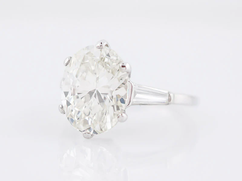 Engagement Ring Modern GIA 5.08 Oval Cut Diamond in Platinum - Image 3
