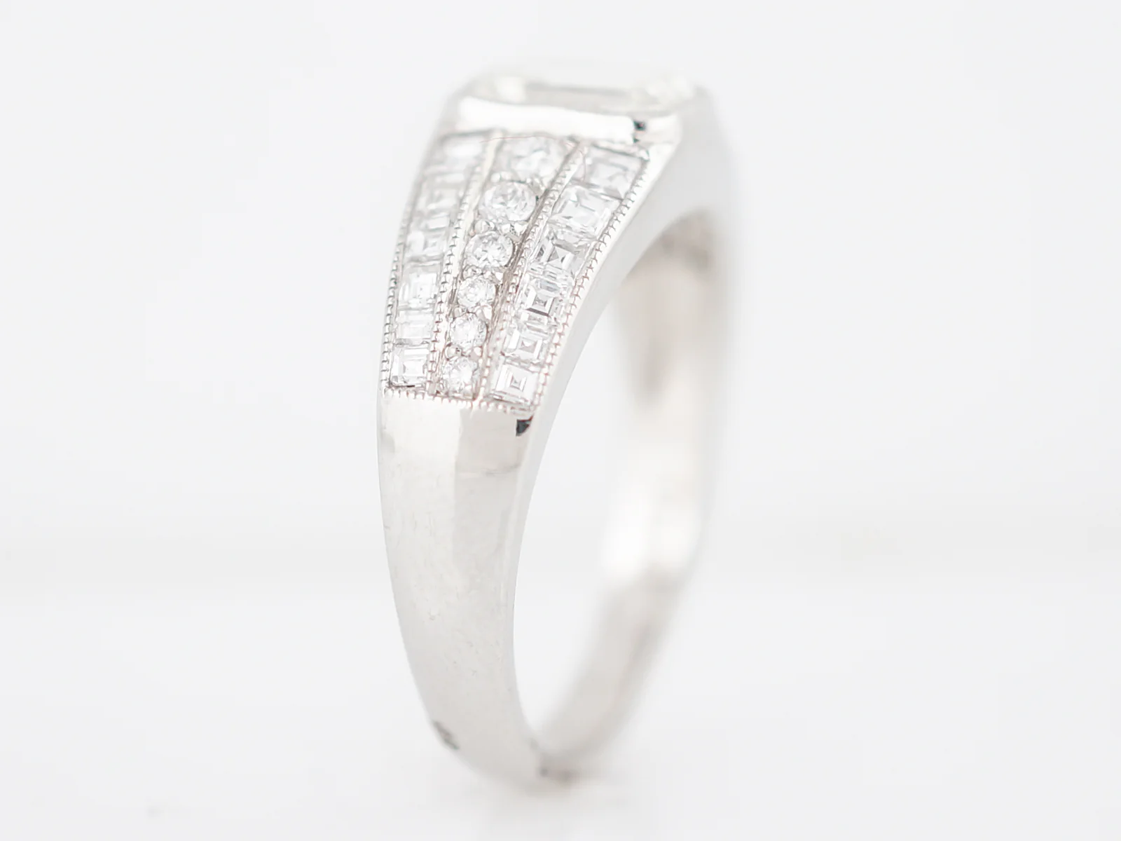 Engagement Ring Modern 1.00 Emerald Cut Diamond in Platinum - Image 6