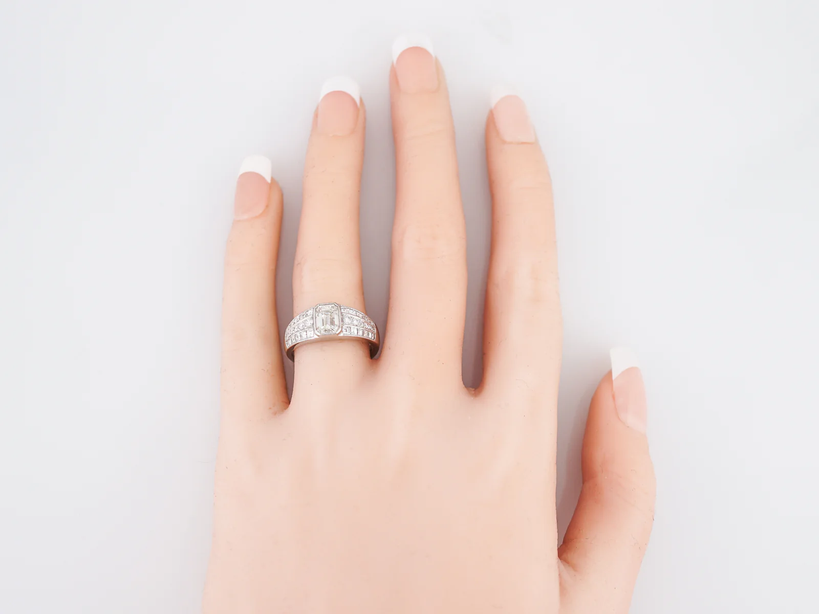 Engagement Ring Modern 1.00 Emerald Cut Diamond in Platinum - Image 7