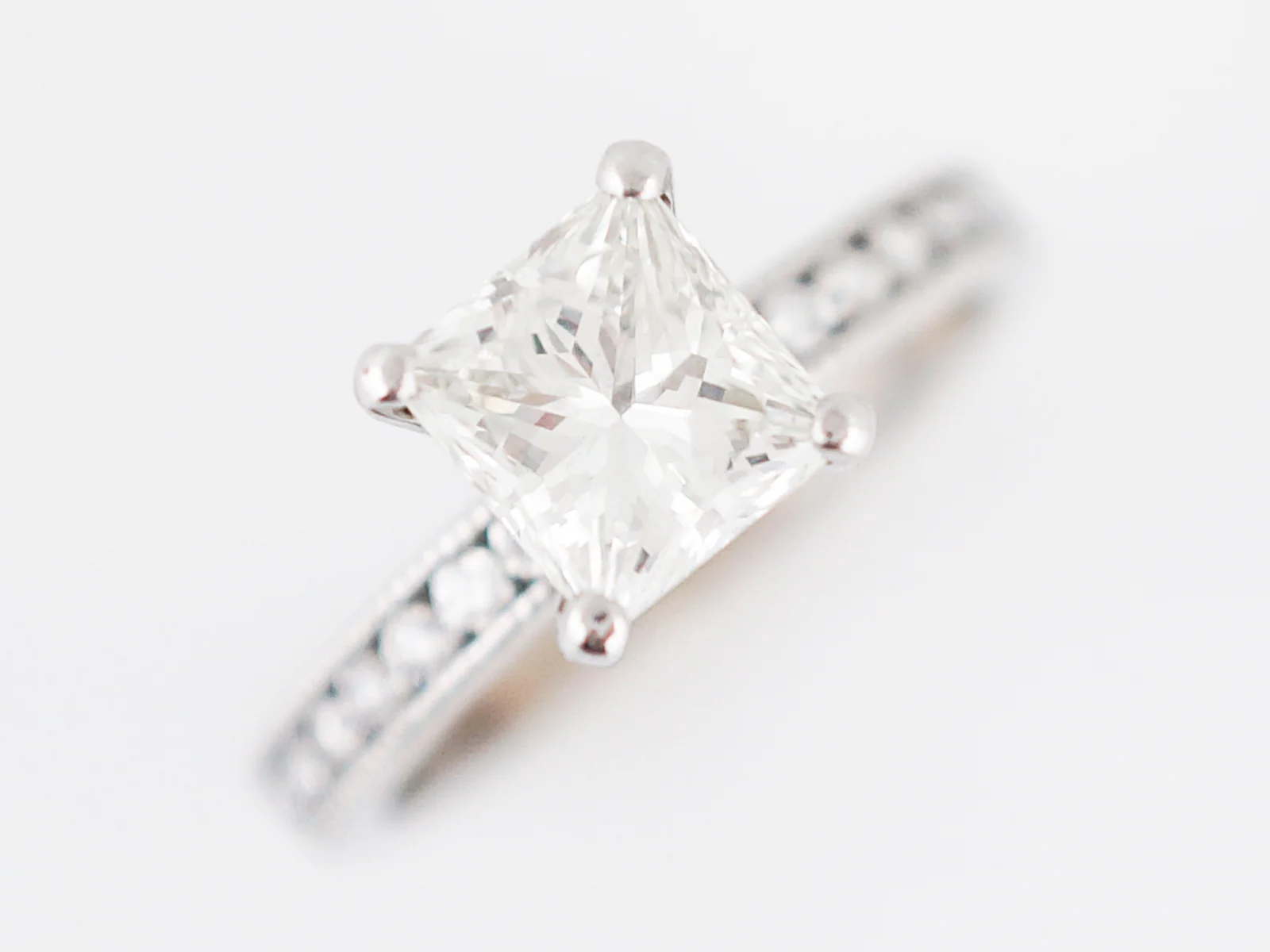 Engagement Ring Modern 1.21 Princess Cut Diamond in 14k White Gold - Image 4