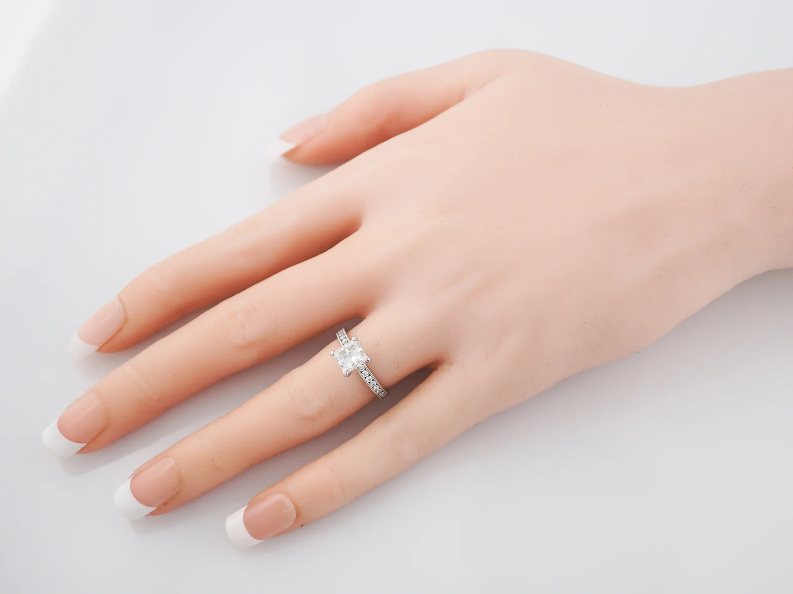 Engagement Ring Modern 1.21 Princess Cut Diamond in 14k White Gold - Image 7