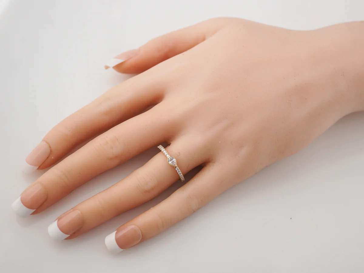Engagement Ring Modern .17 Pear Cut Diamonds in 14k Yellow Gold - Image 7
