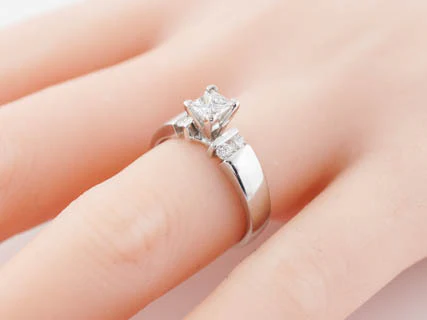 Engagement Ring Modern .40ct Princess Cut Diamond in 14k White Gold - Image 4