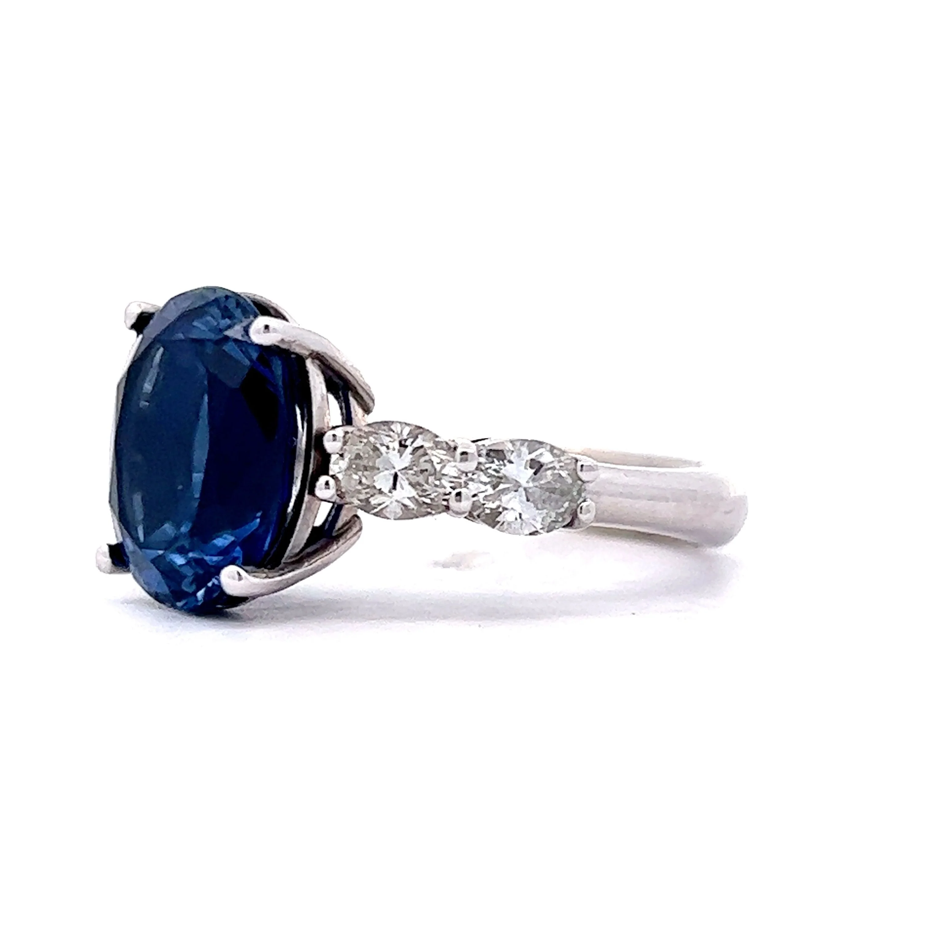 6.38 Oval Cut Tanzanite Ring in 18k White Gold - Image 2