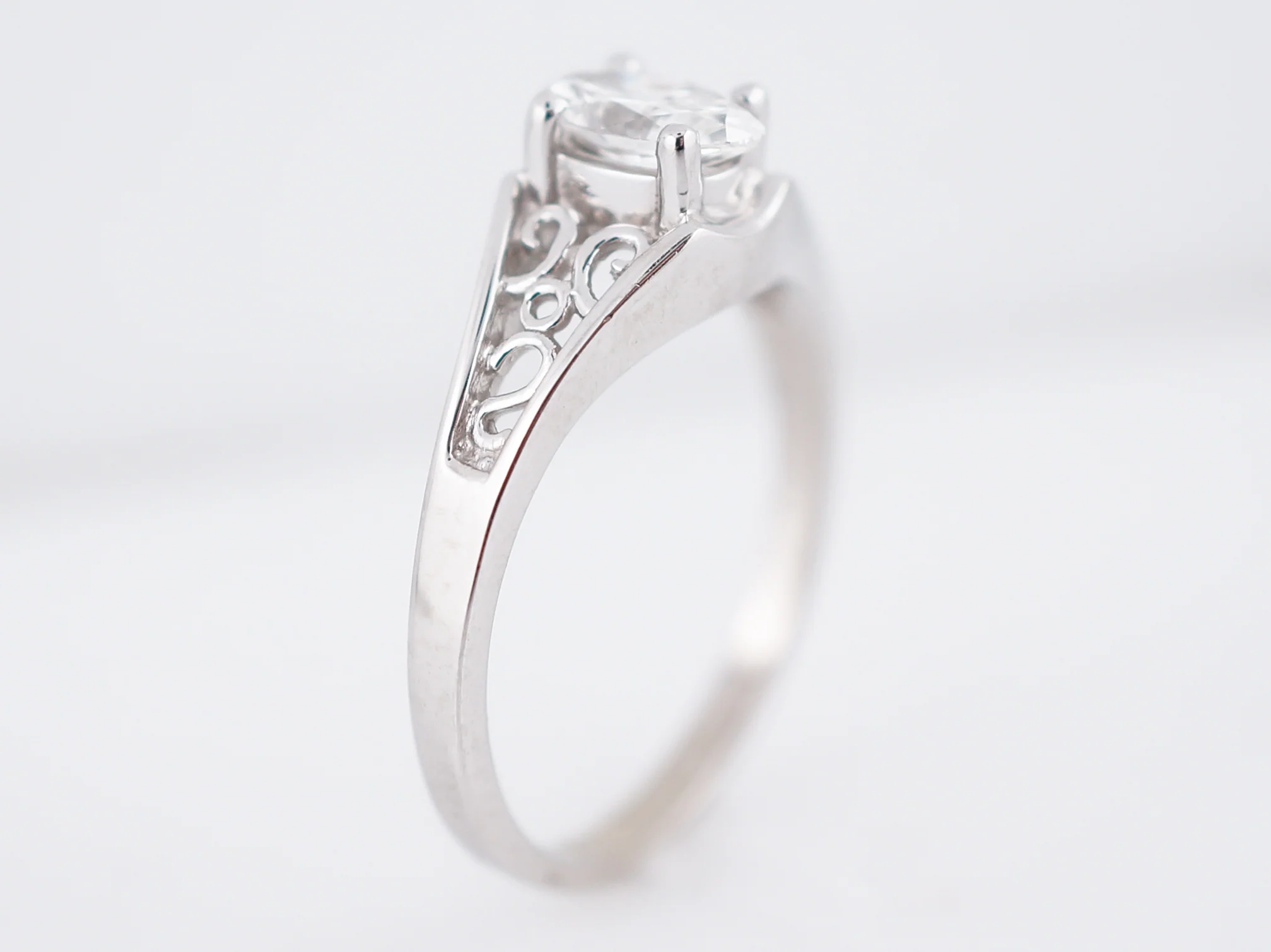 Engagement Ring Modern .71 Oval Cut Diamond in 14k White Gold - Image 4