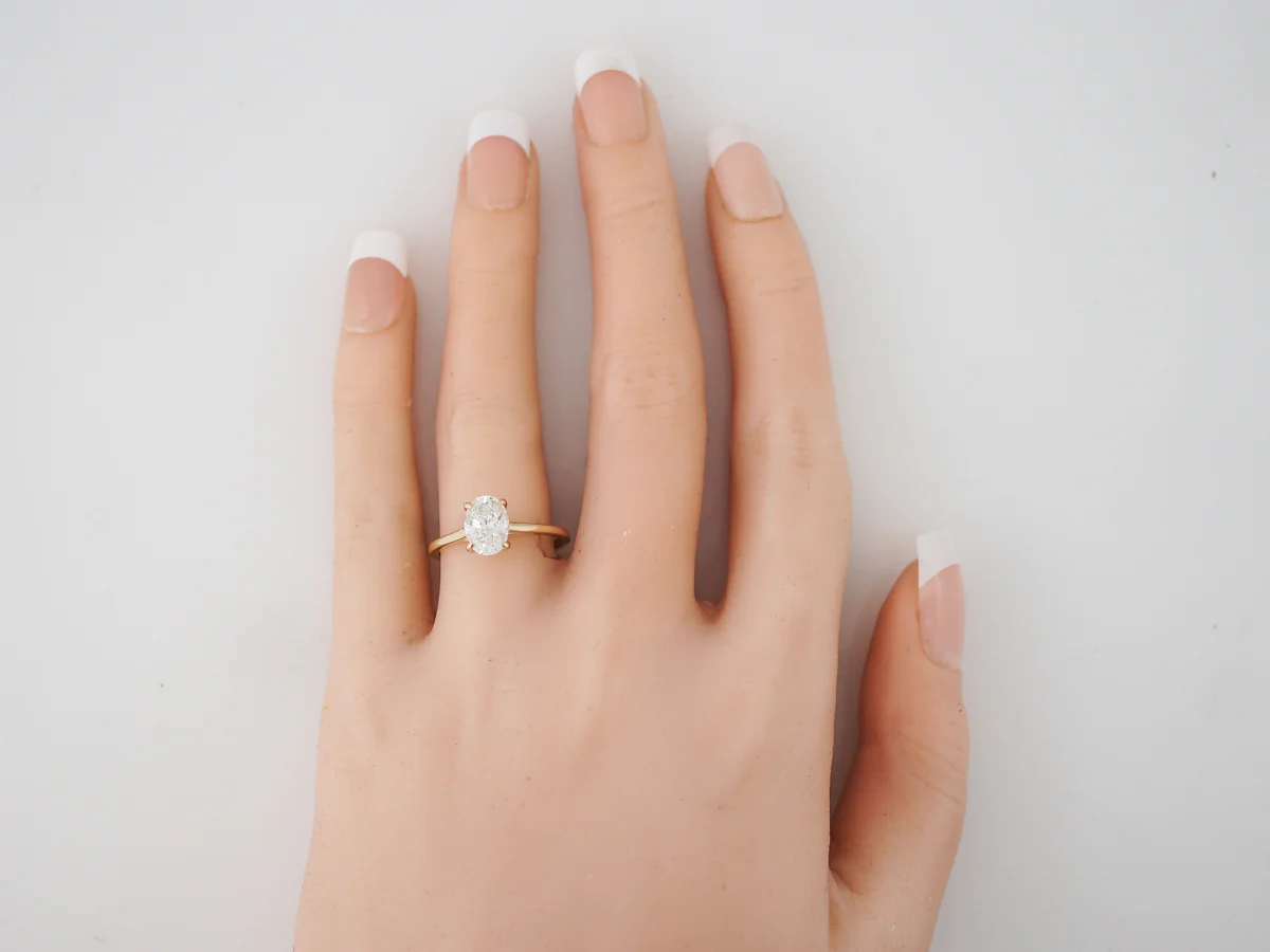 Engagement Ring Modern GIA 1.51 Oval Cut Diamond in 14k Yellow Gold - Image 5