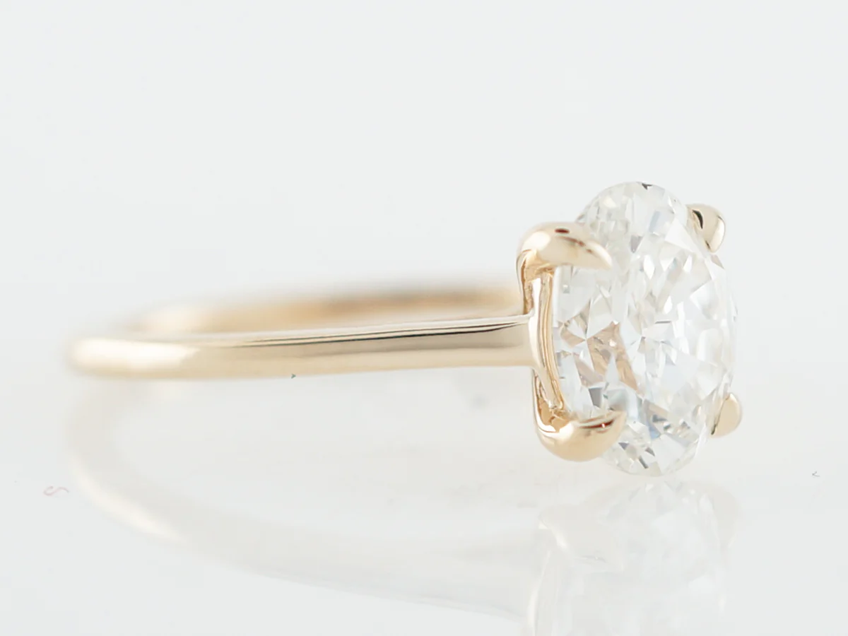 Engagement Ring Modern GIA 2.02 Oval Cut Diamond in 14k Yellow Gold - Image 3