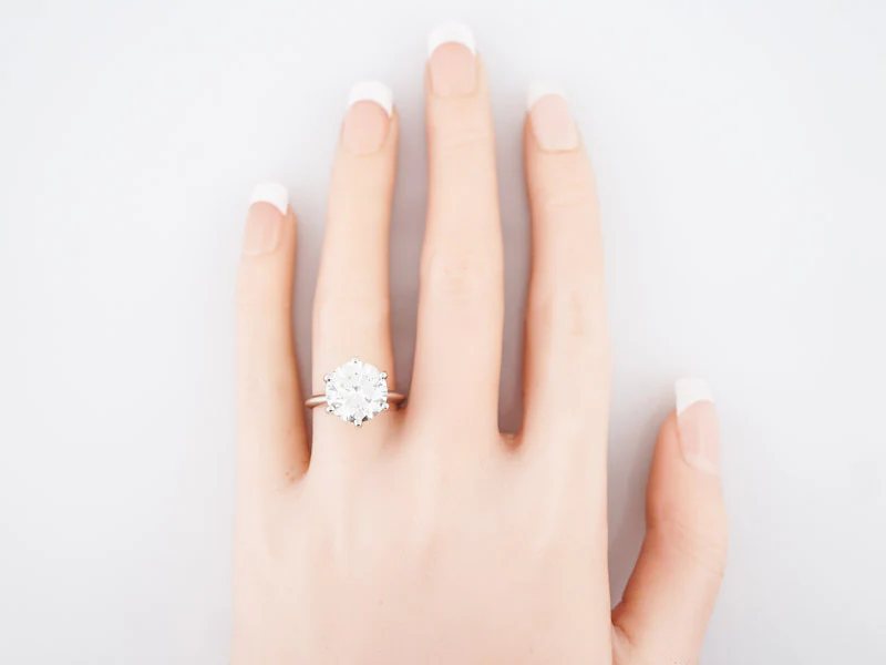 Engagement Ring Modern GIA 5.05 Round Brilliant Cut Diamond in 14k White Gold - Image 7