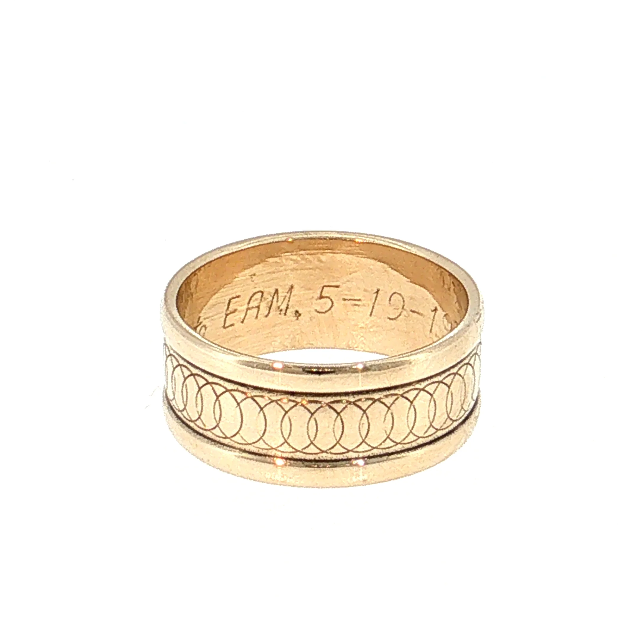 Engraved Wedding Band 14k Yellow Gold - Image 4