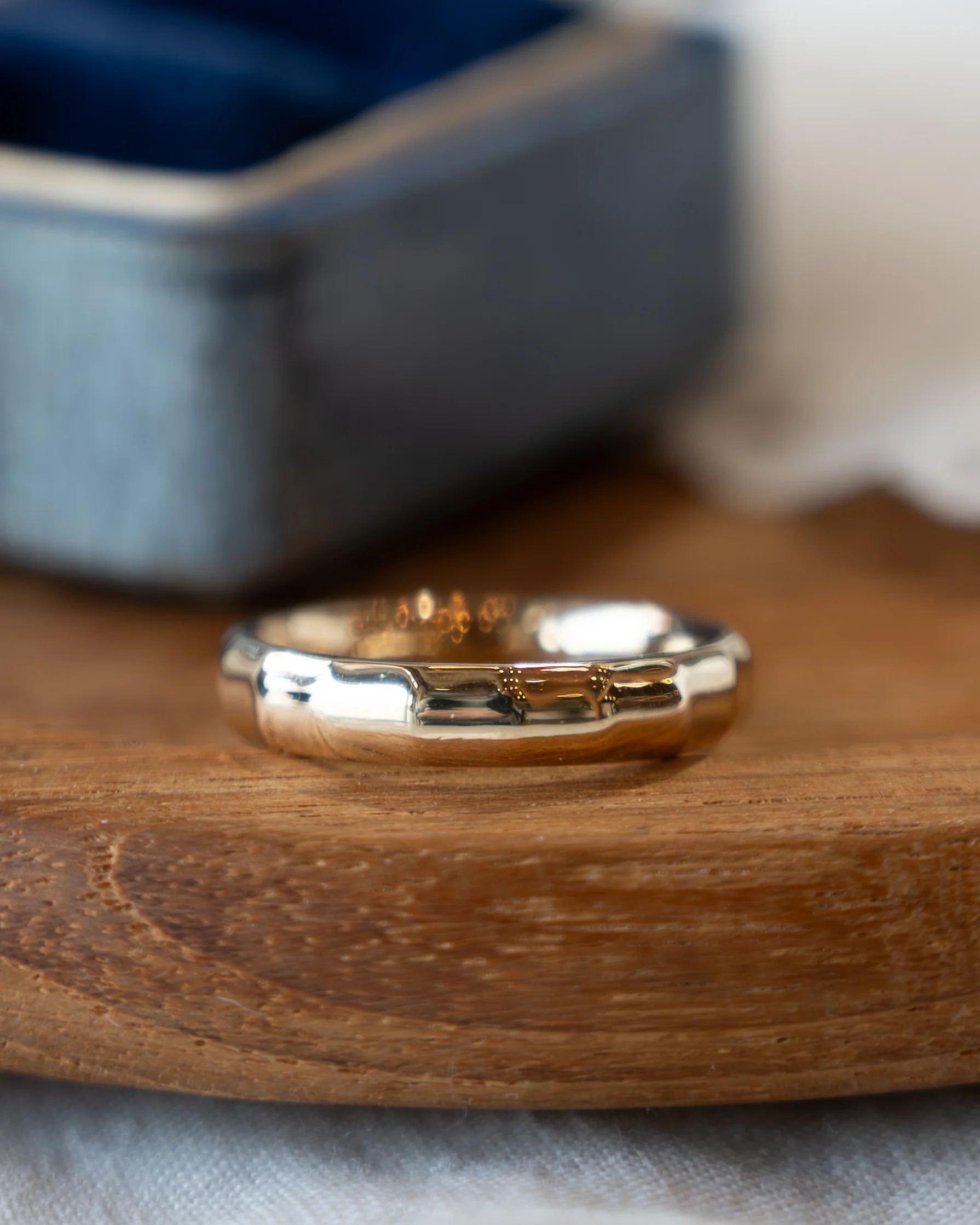 Faceted Comfort Fit Wedding Band 14k Yellow Gold - Image 7