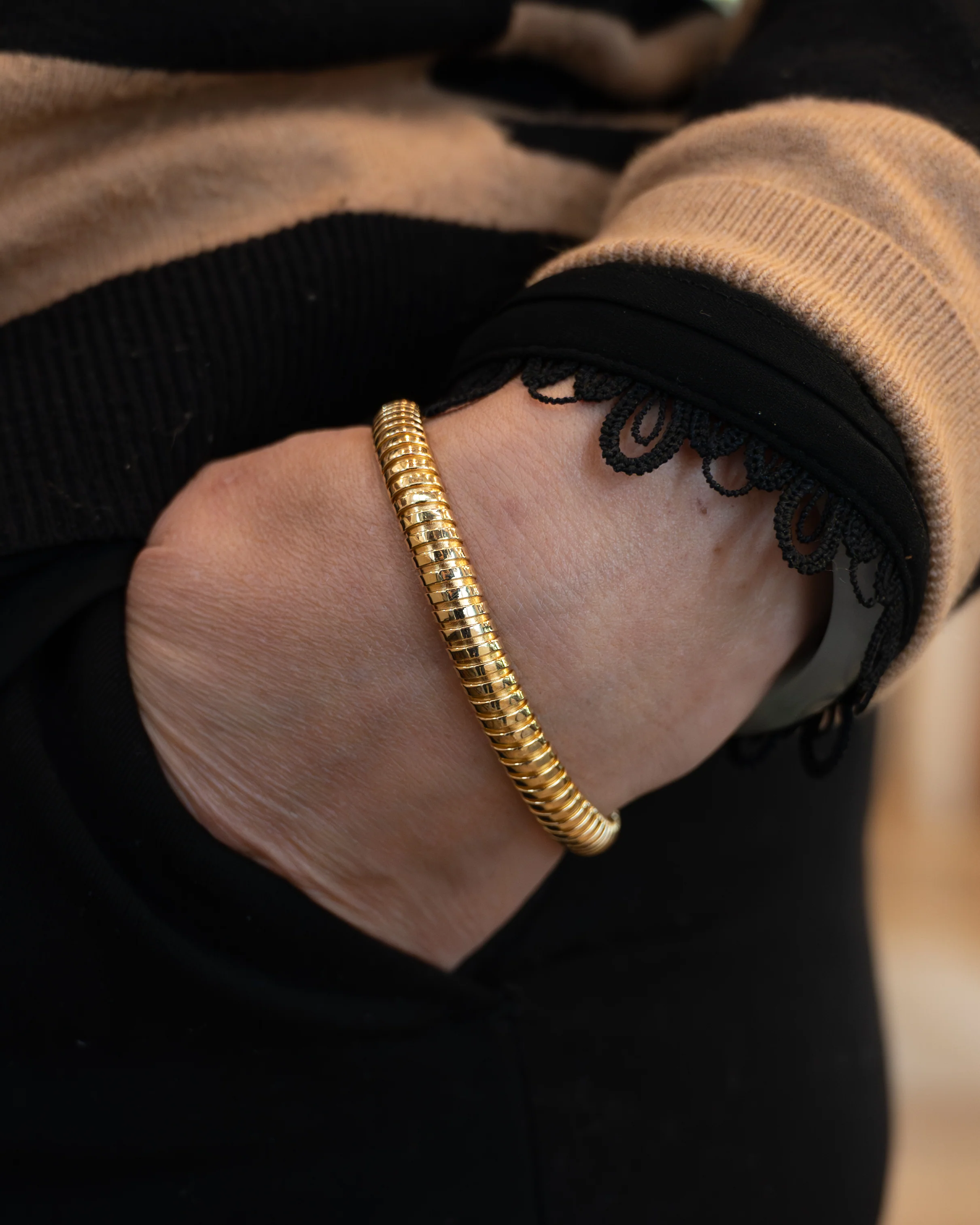 Flexible 7mm Tubogas Bangle Bracelet in 14k - Image 6