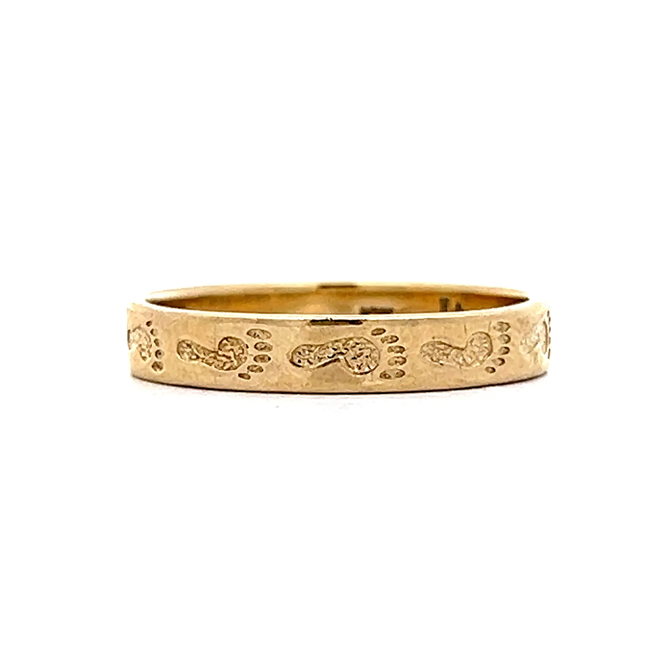 Footprint Engraved Stacking Band in 10k