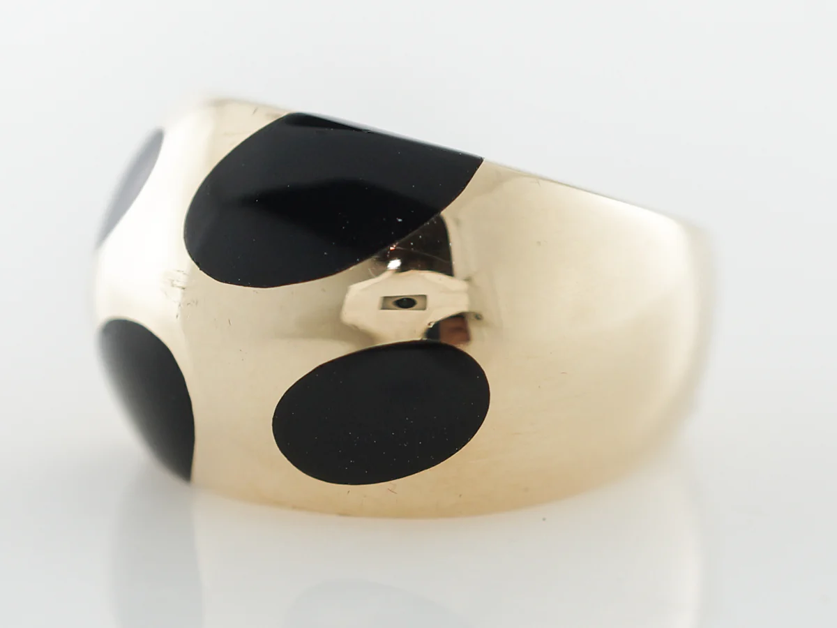 Grossbardt Onyx Cocktail Ring in Yellow Gold - Image 2