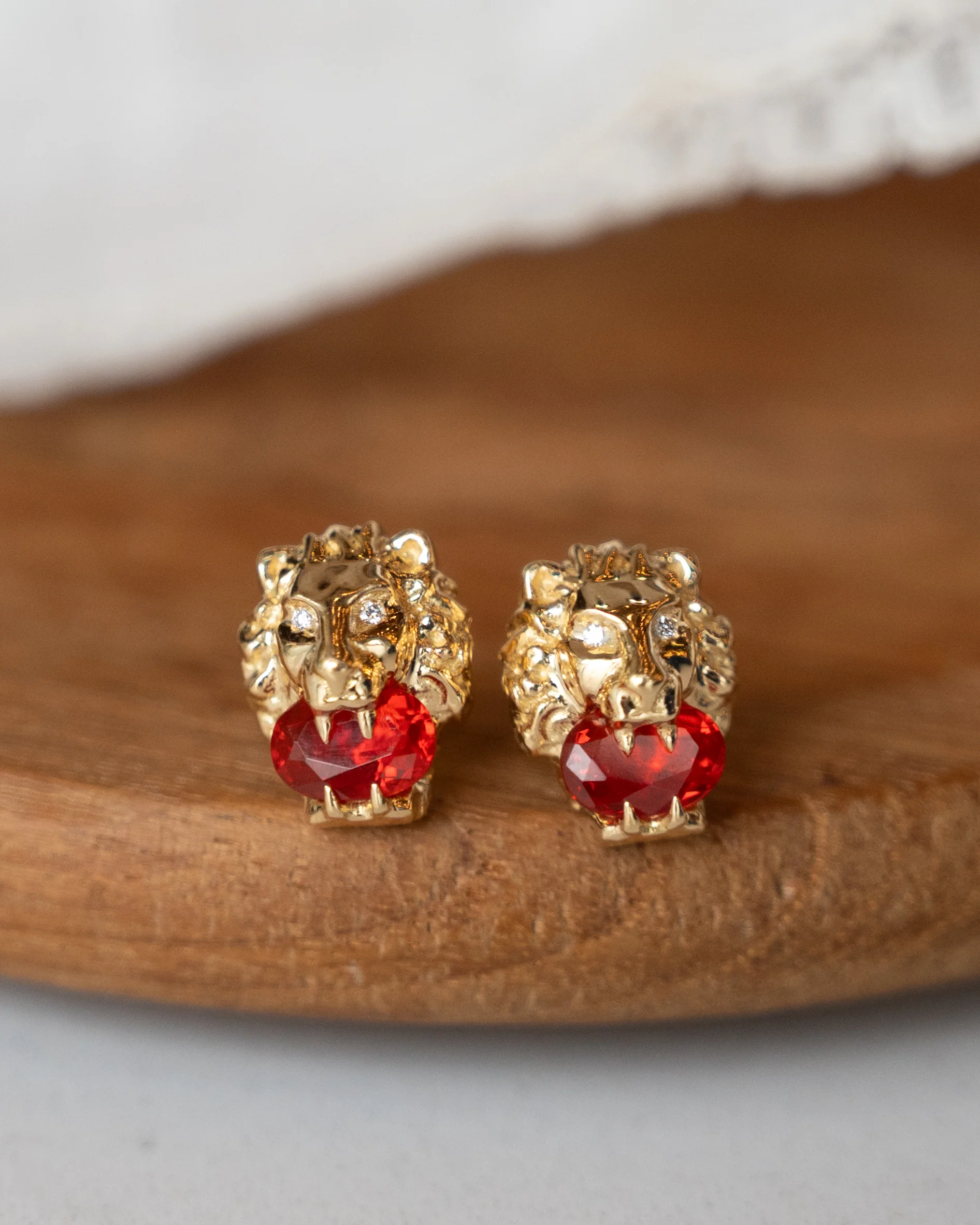 Gucci Lion Fire Opal & Diamond Stud Earrings 18k - Image 4