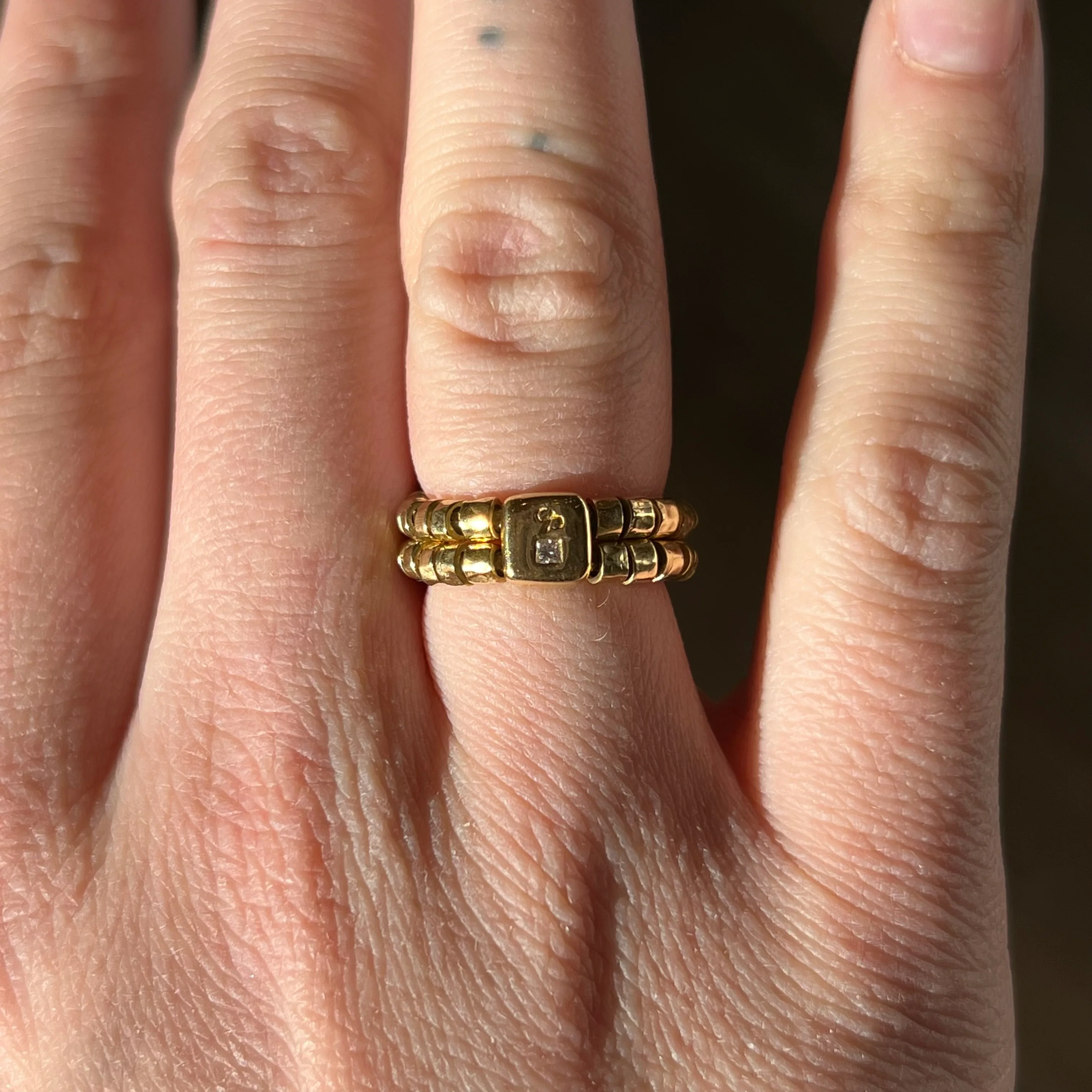 H. Stern Flexible Stacking Ring in 18k Yellow Gold - Image 6